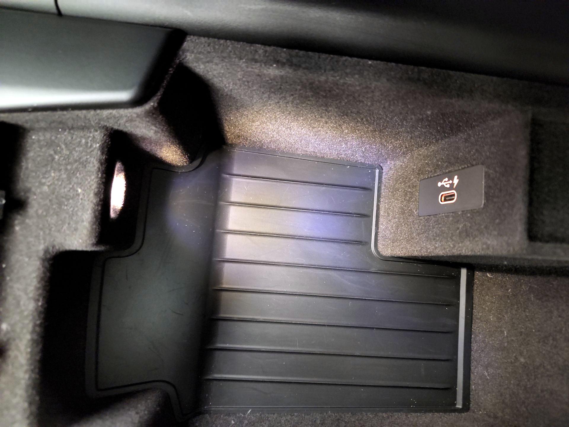 Thumbnail: 2021 BMW 5 Series - 18