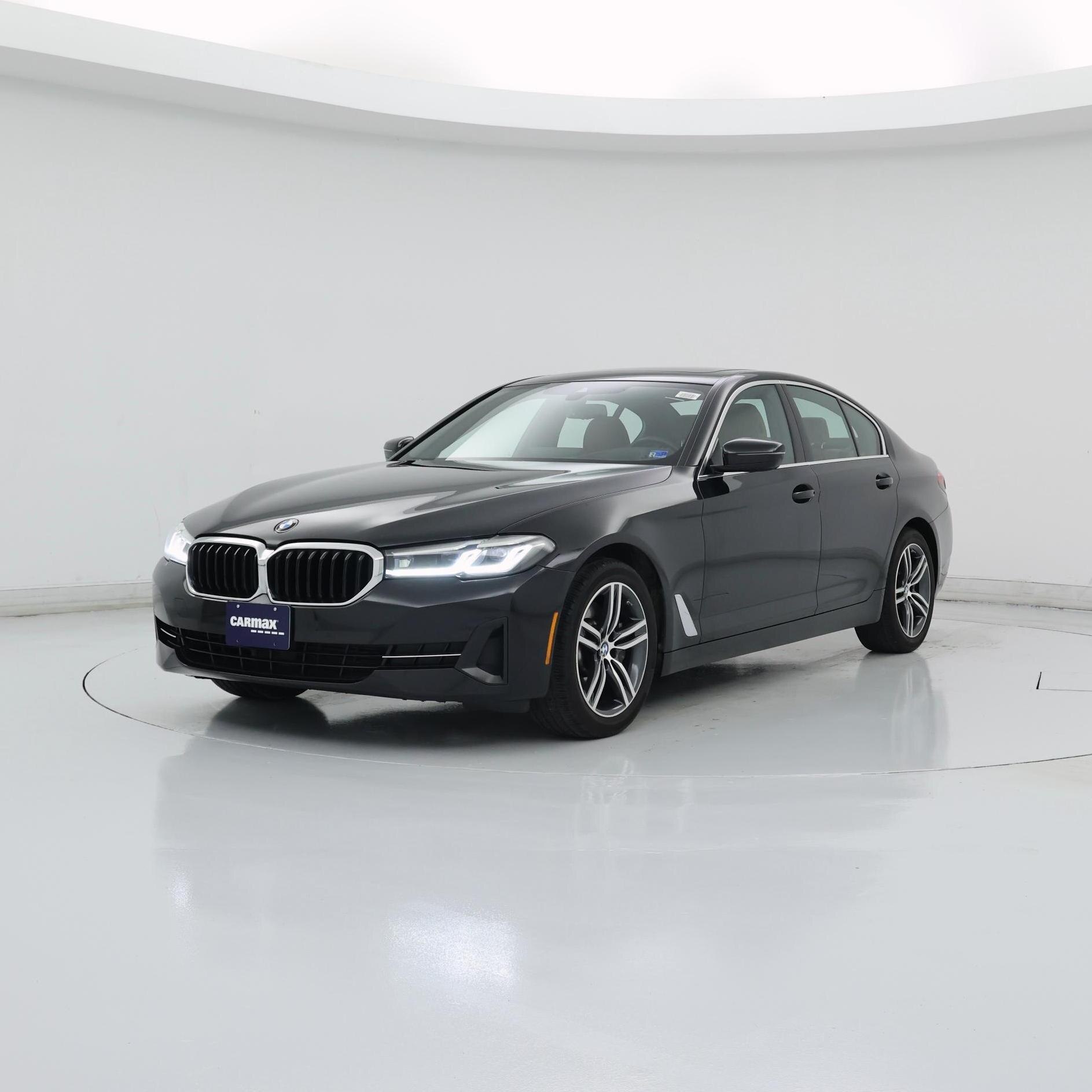 Thumbnail: 2021 BMW 5 Series - 4