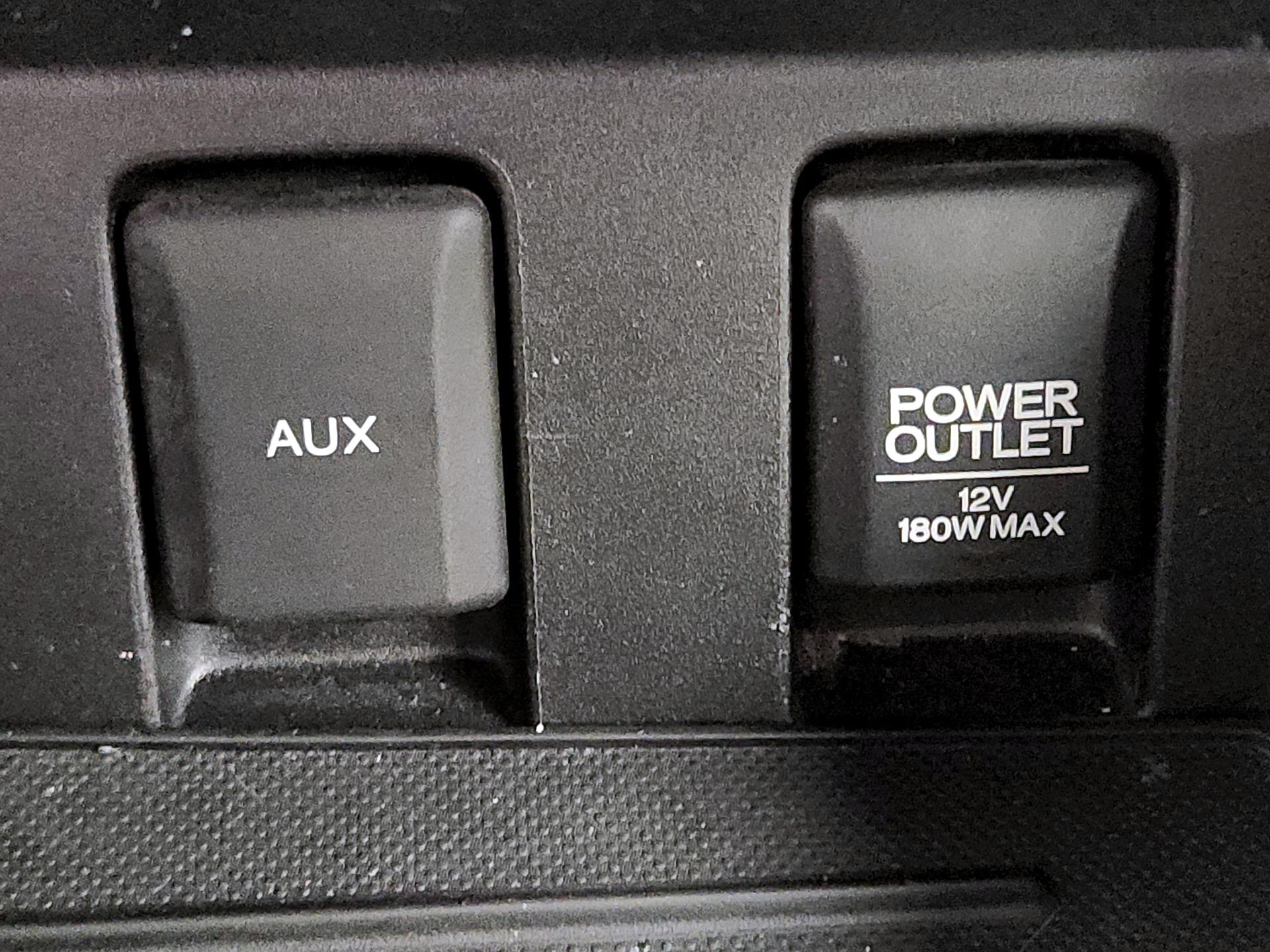 Thumbnail: 2015 Honda Civic - 18