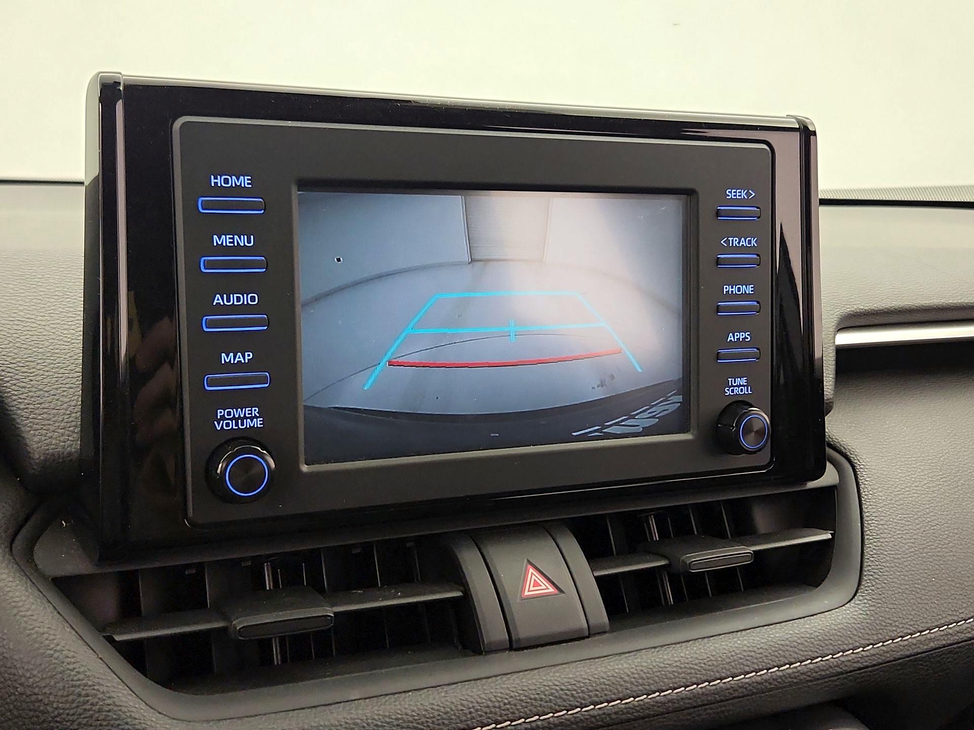 Thumbnail: 2019 Toyota RAV4 - 14