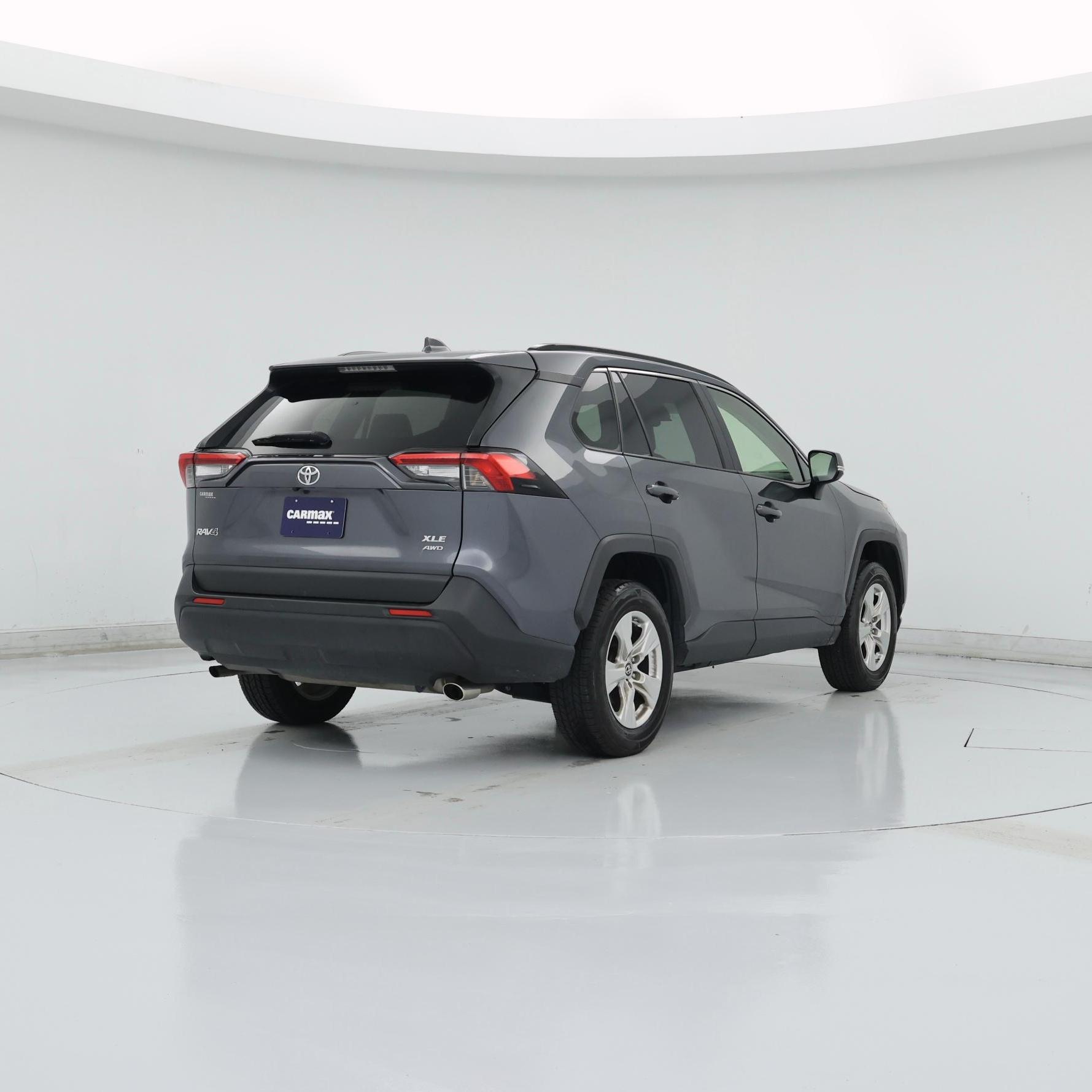 Thumbnail: 2019 Toyota RAV4 - 8