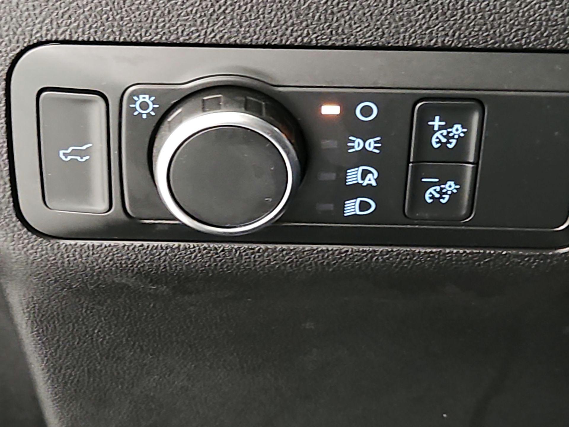 Thumbnail: 2021 Ford Bronco Sport - 13