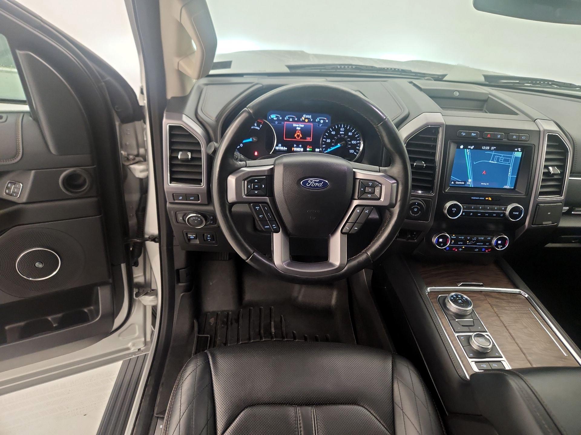 Thumbnail: 2019 Ford Expedition - 10