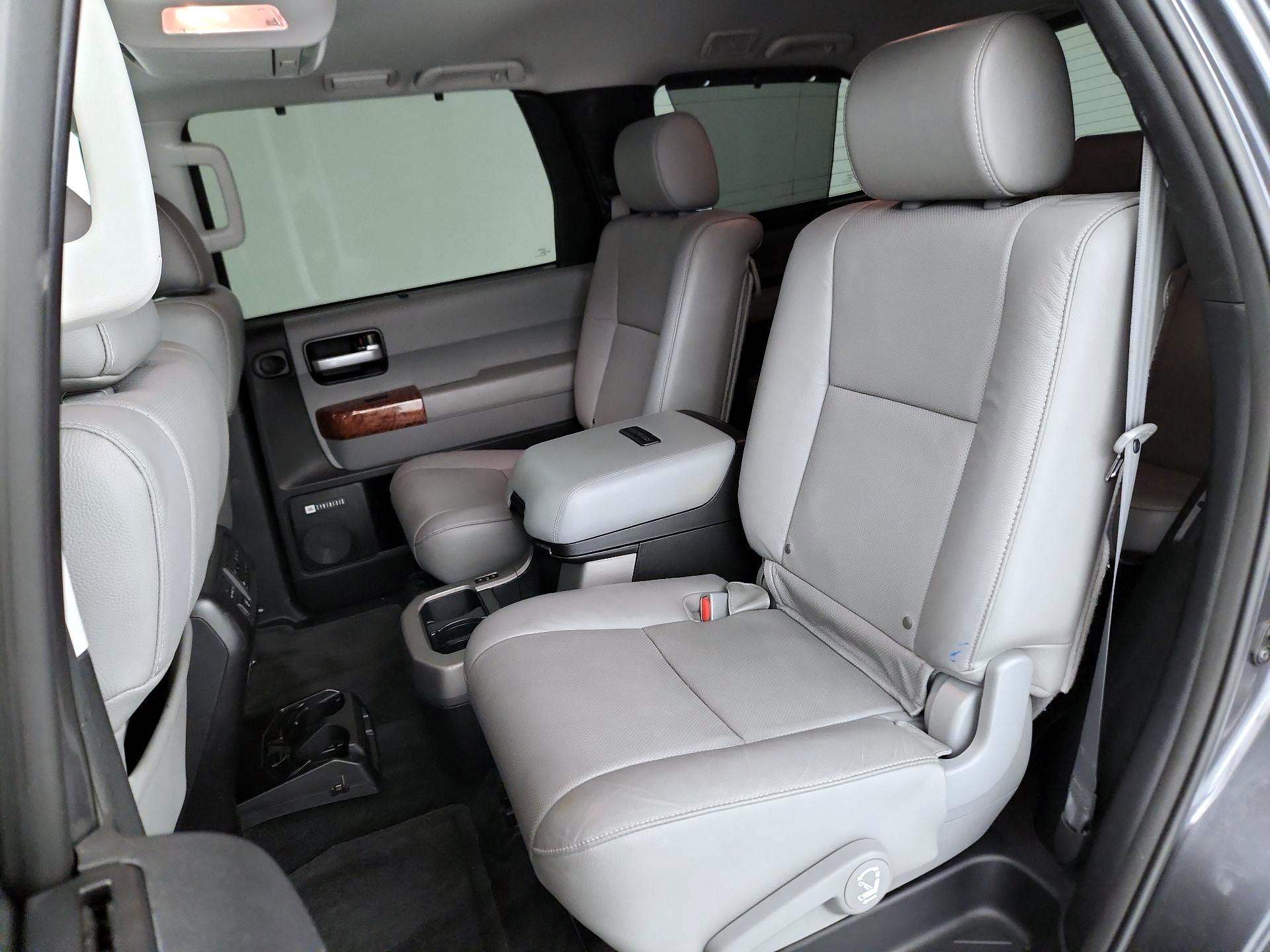 Thumbnail: 2018 Toyota Sequoia - 20