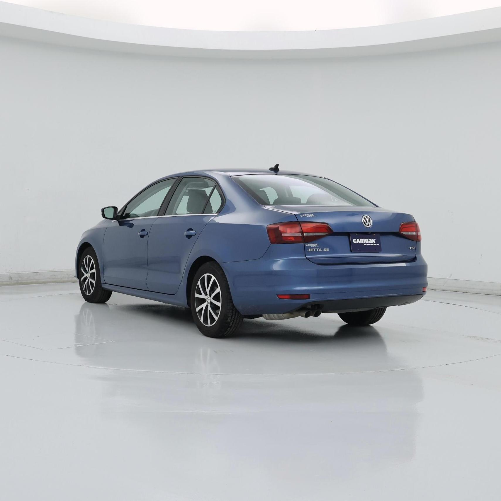 Thumbnail: 2017 Volkswagen Jetta - 2