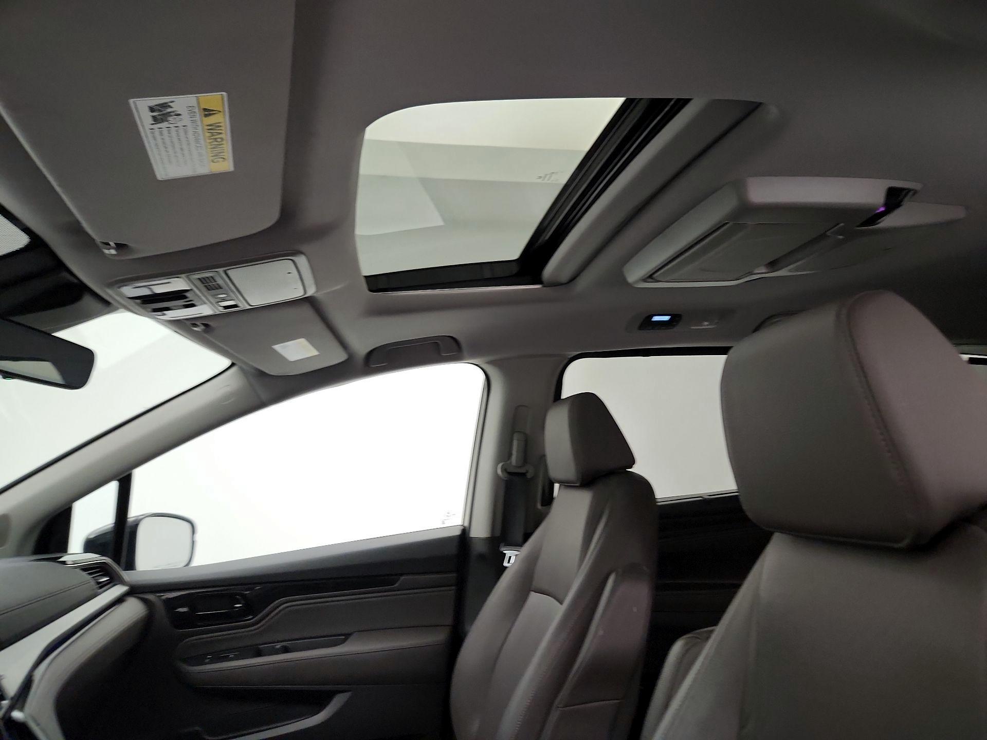 Thumbnail: 2019 Honda Odyssey - 20