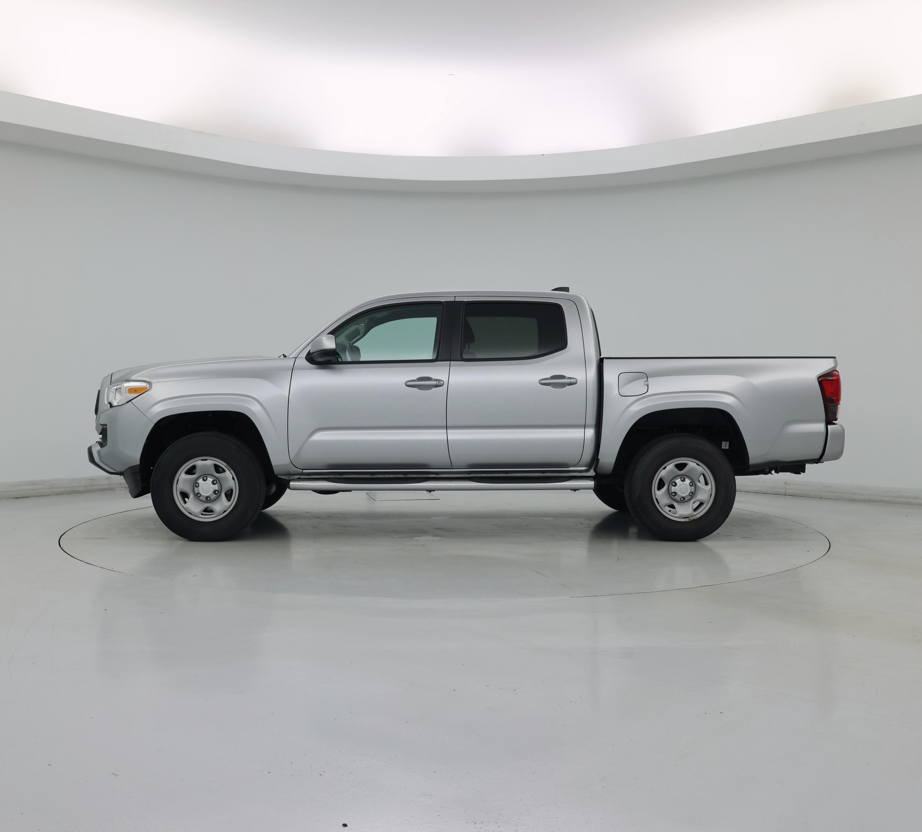 Thumbnail: 2022 Toyota Tacoma - 3