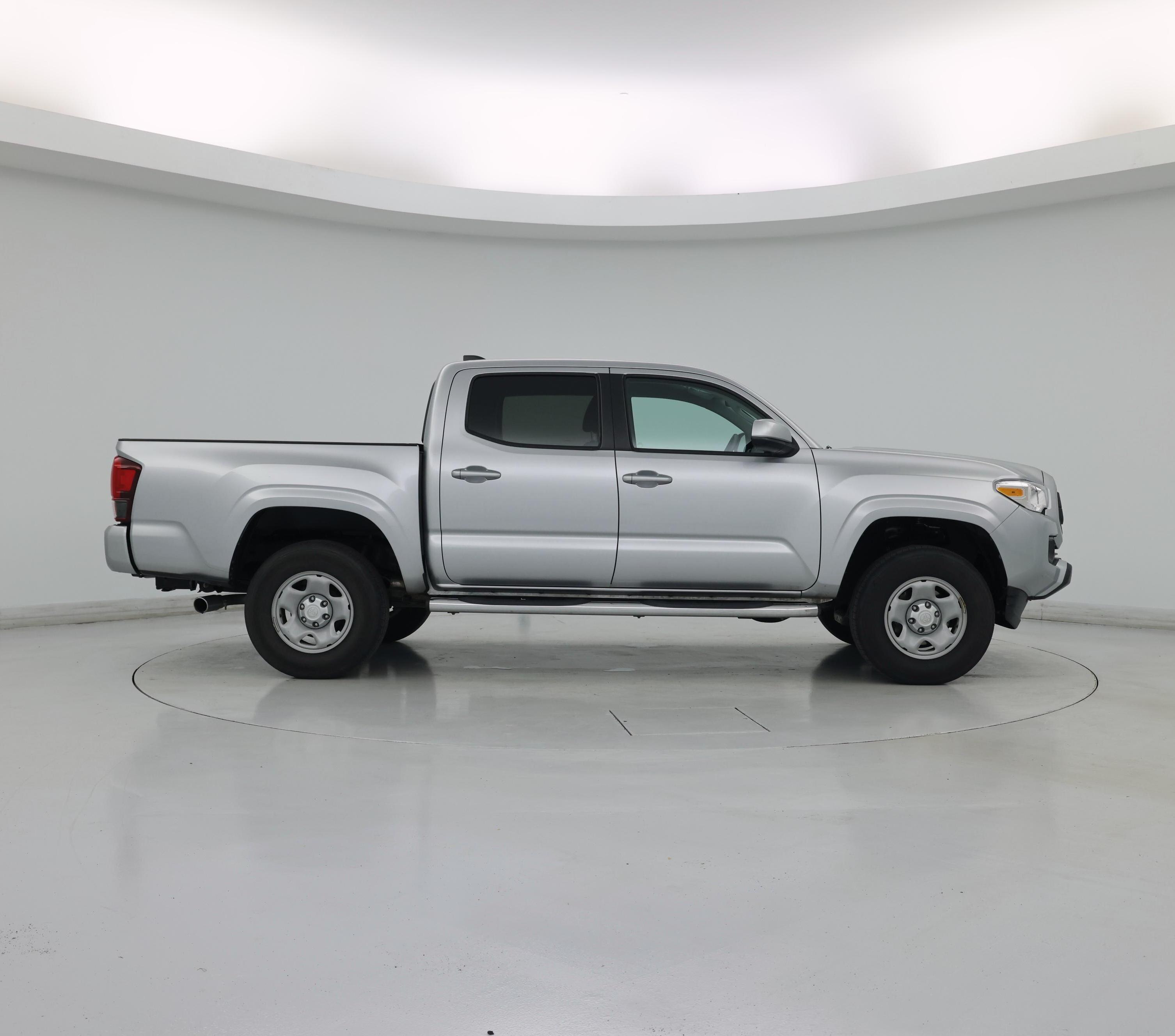 Thumbnail: 2022 Toyota Tacoma - 7