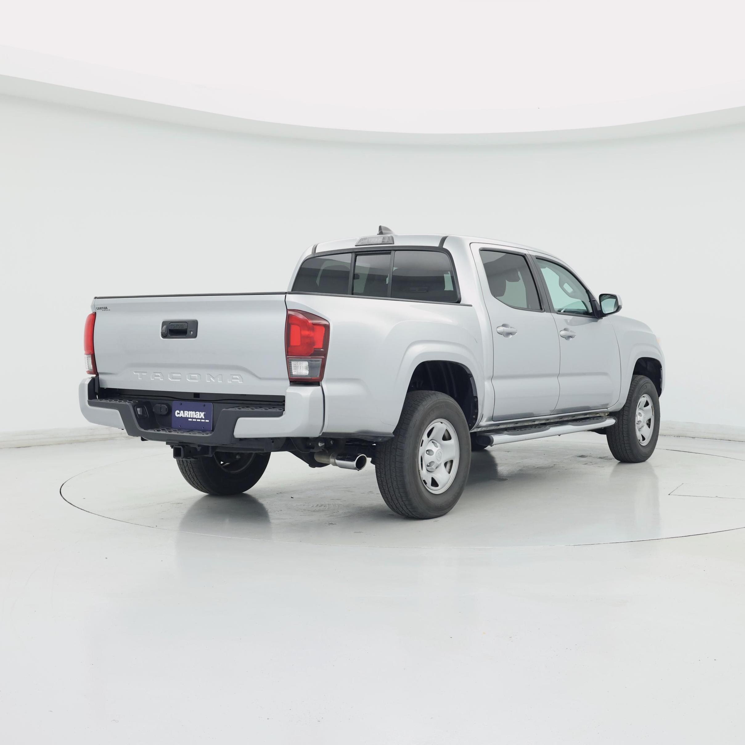 Thumbnail: 2022 Toyota Tacoma - 8