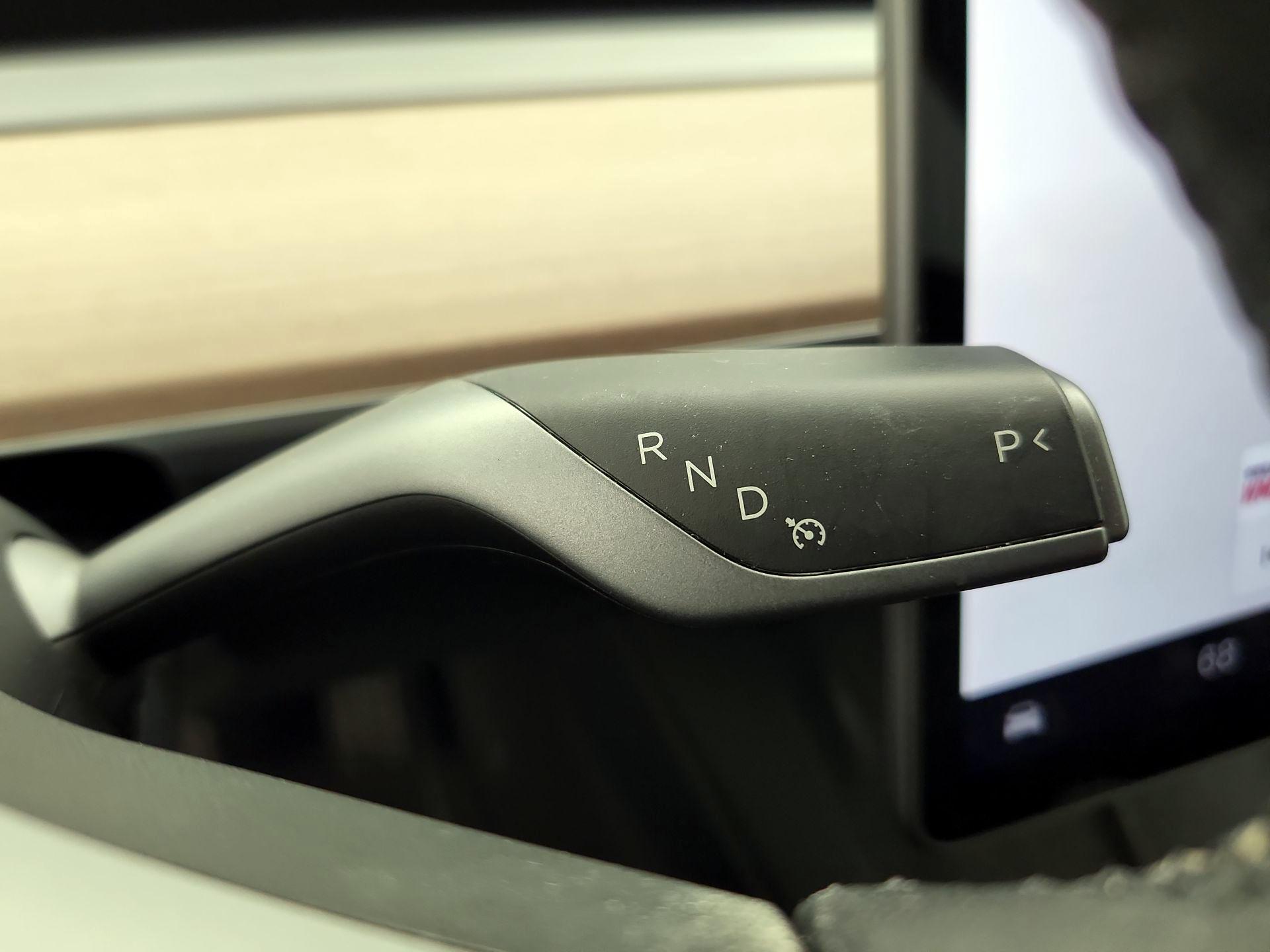 Thumbnail: 2023 Tesla Model 3 - 16