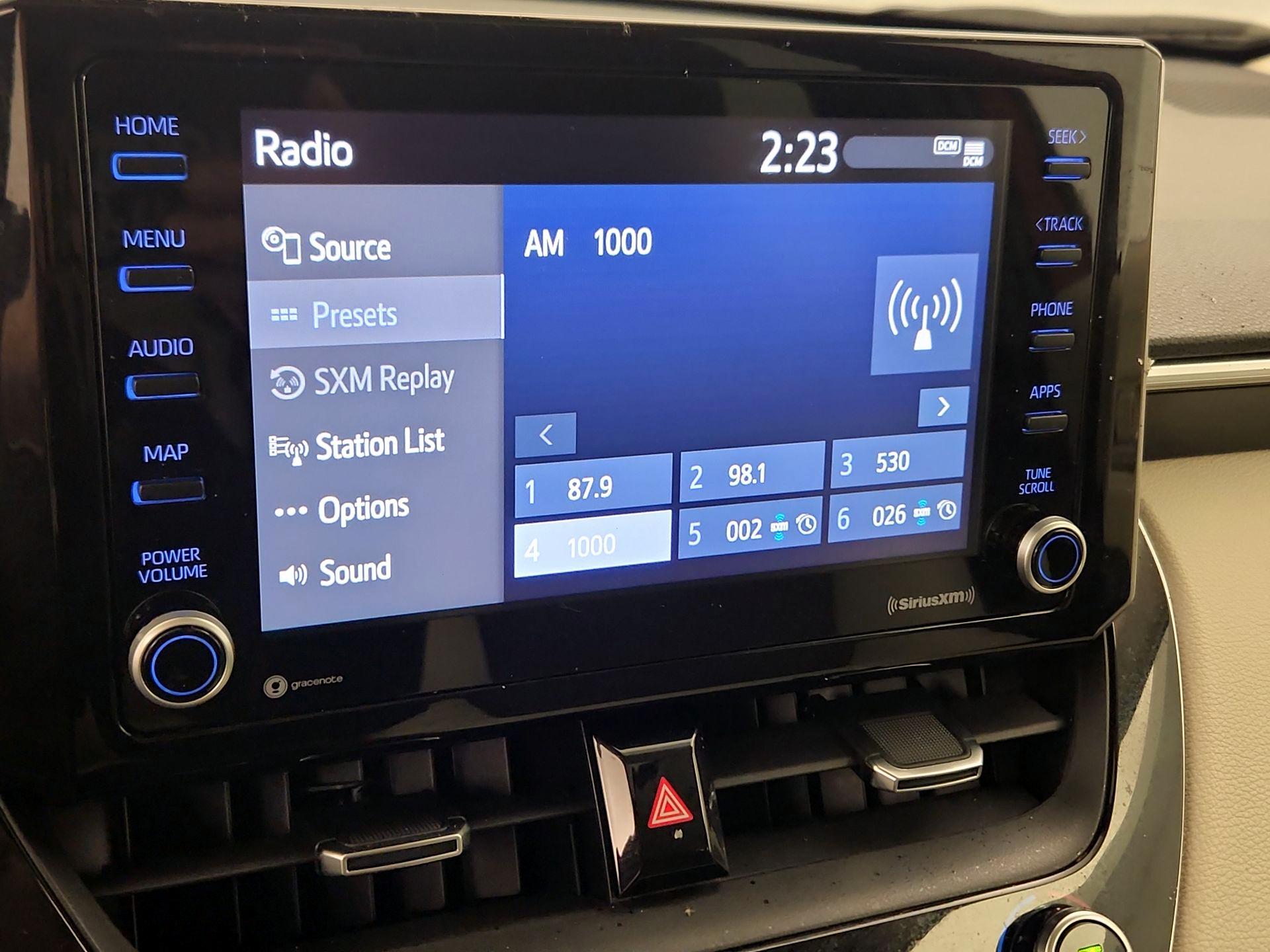 Thumbnail: 2022 Toyota Corolla Cross - 16