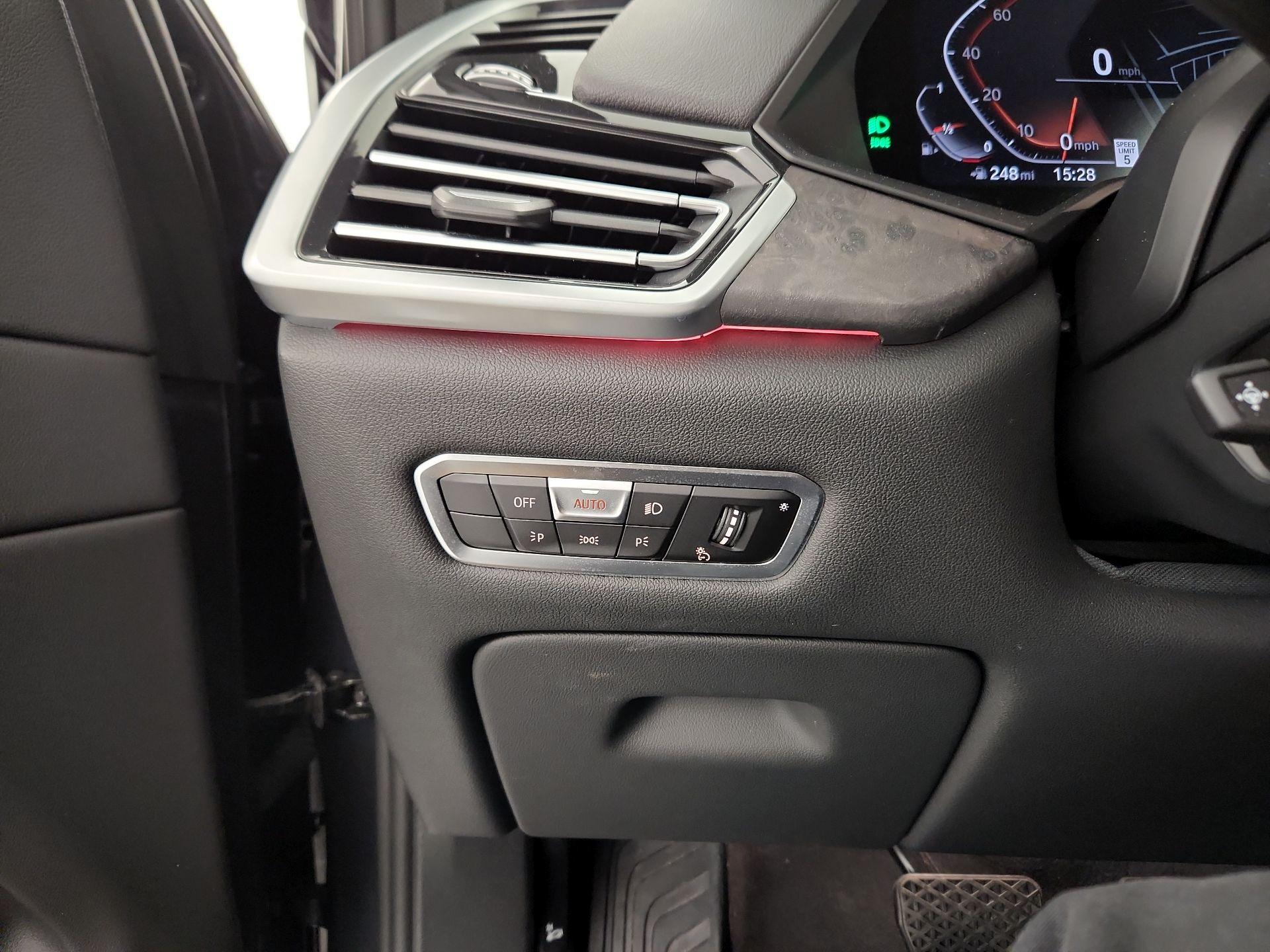 Thumbnail: 2022 BMW X5 - 13