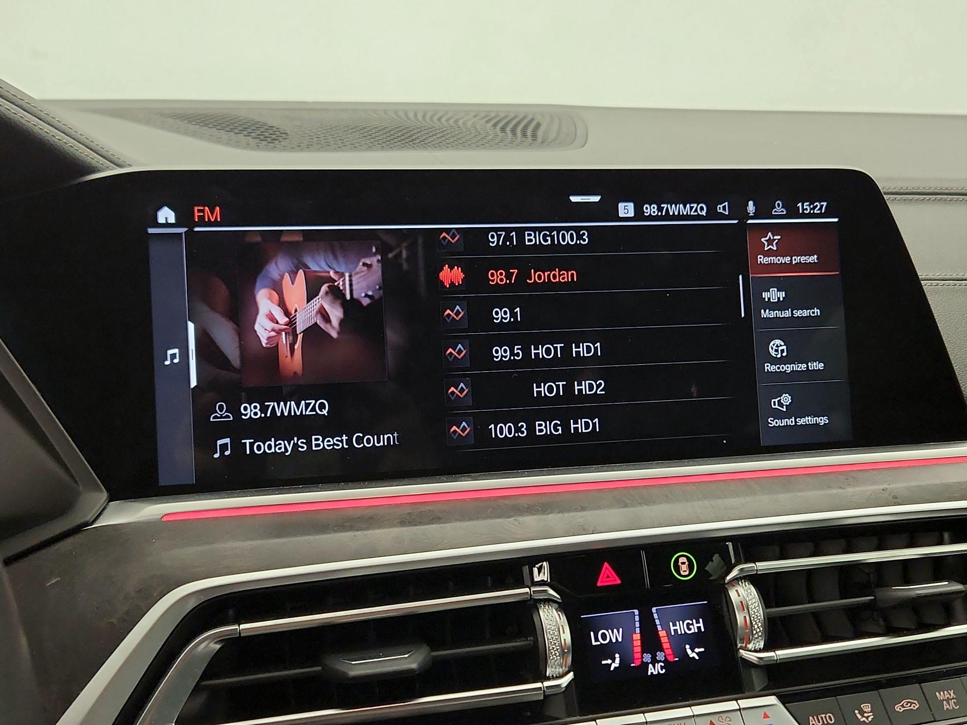 Thumbnail: 2022 BMW X5 - 15