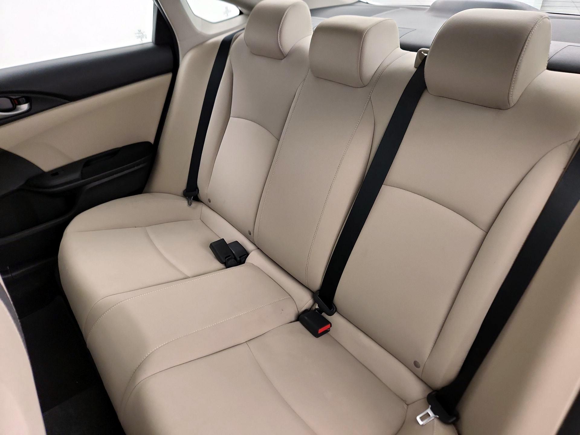 Thumbnail: 2016 Honda Civic - 18