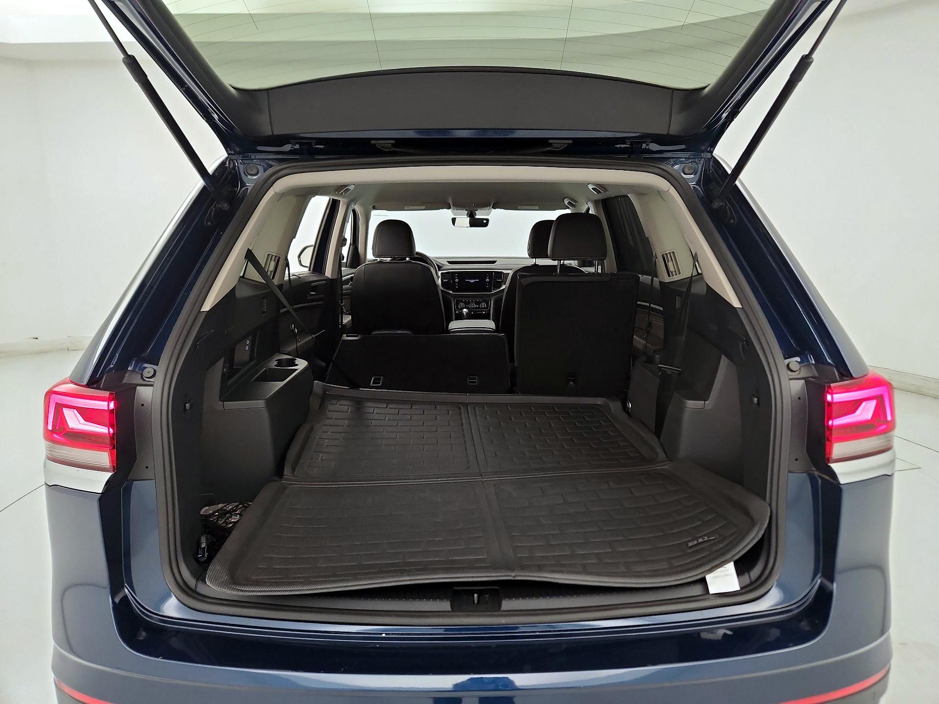 Thumbnail: 2022 Volkswagen Atlas - 20