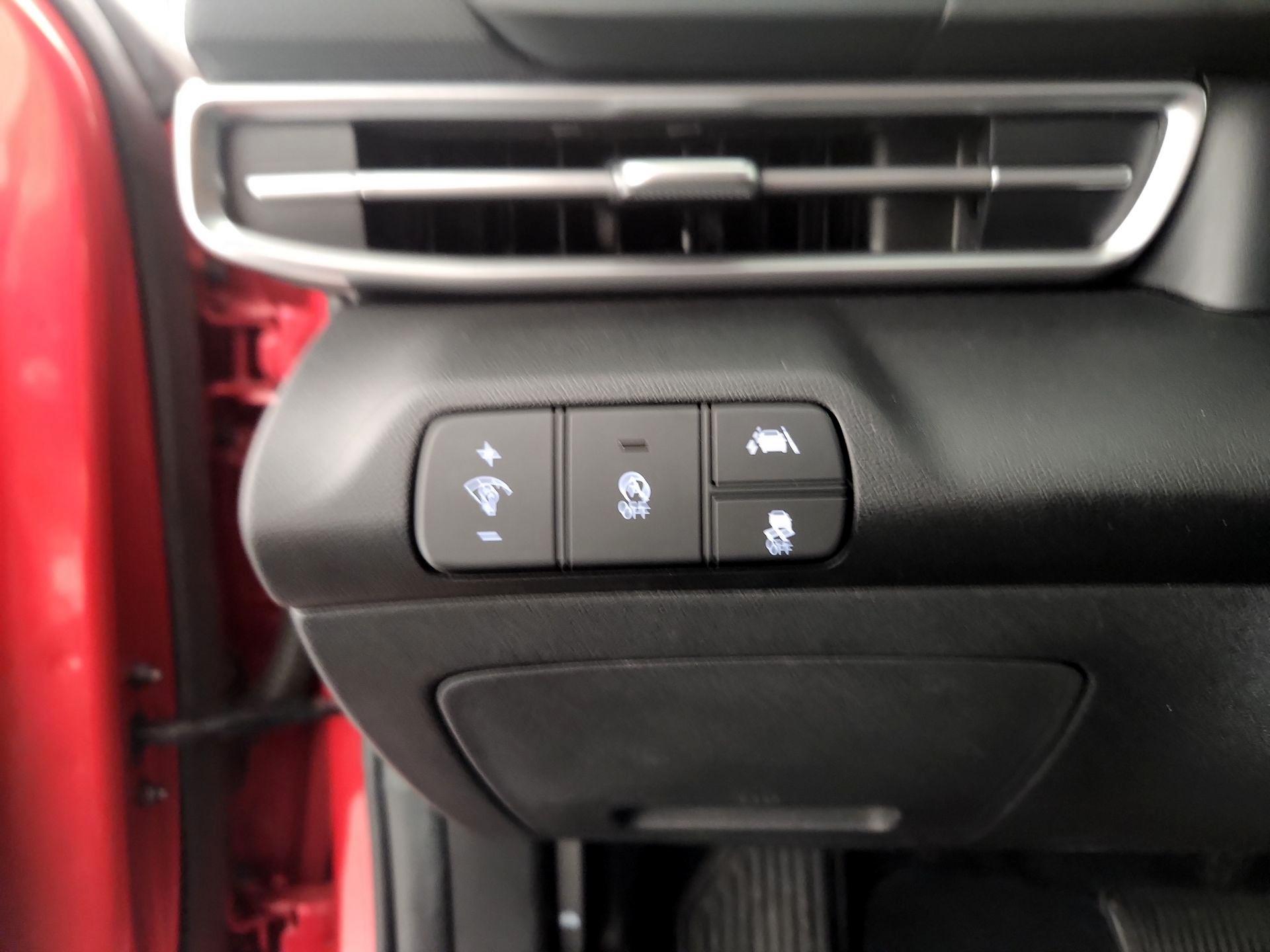 Thumbnail: 2022 Hyundai Elantra - 13