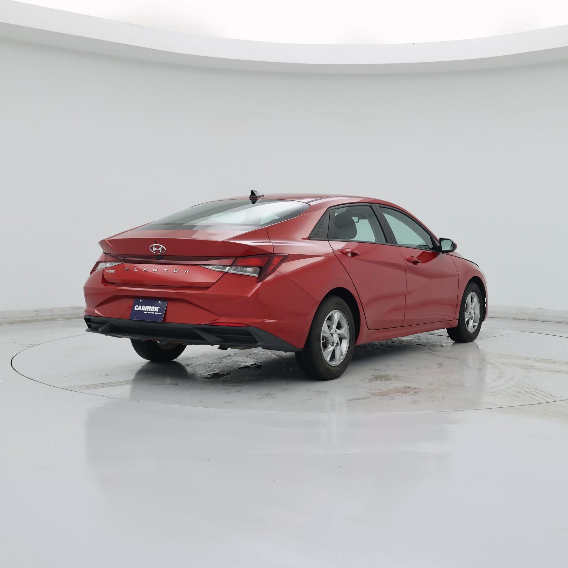 Thumbnail: 2022 Hyundai Elantra - 8