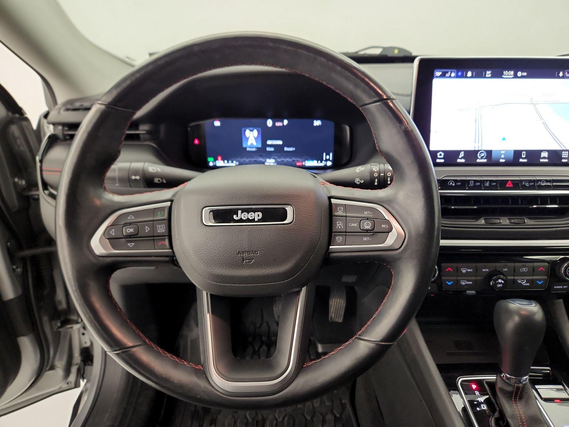 Thumbnail: 2022 Jeep Compass - 10