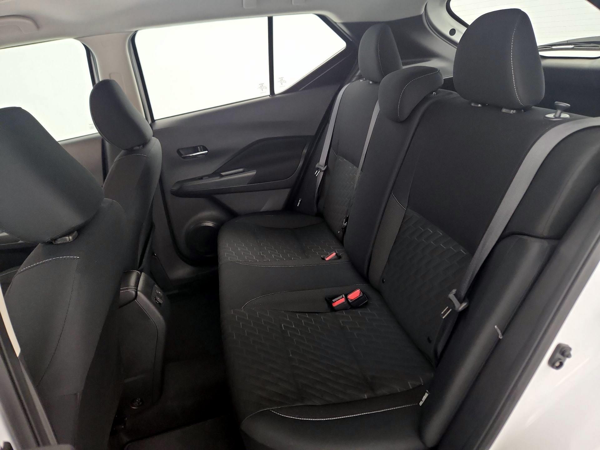 Thumbnail: 2023 Nissan Kicks - 19