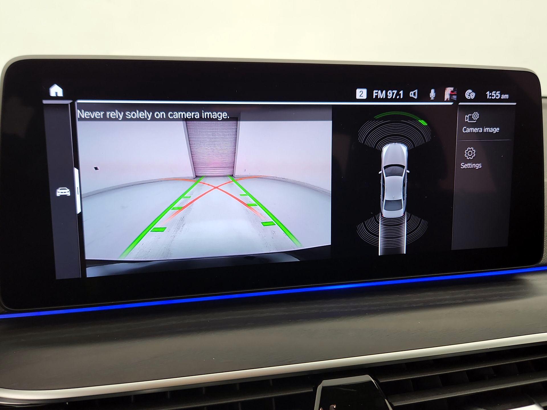 Thumbnail: 2022 BMW 5 Series - 15
