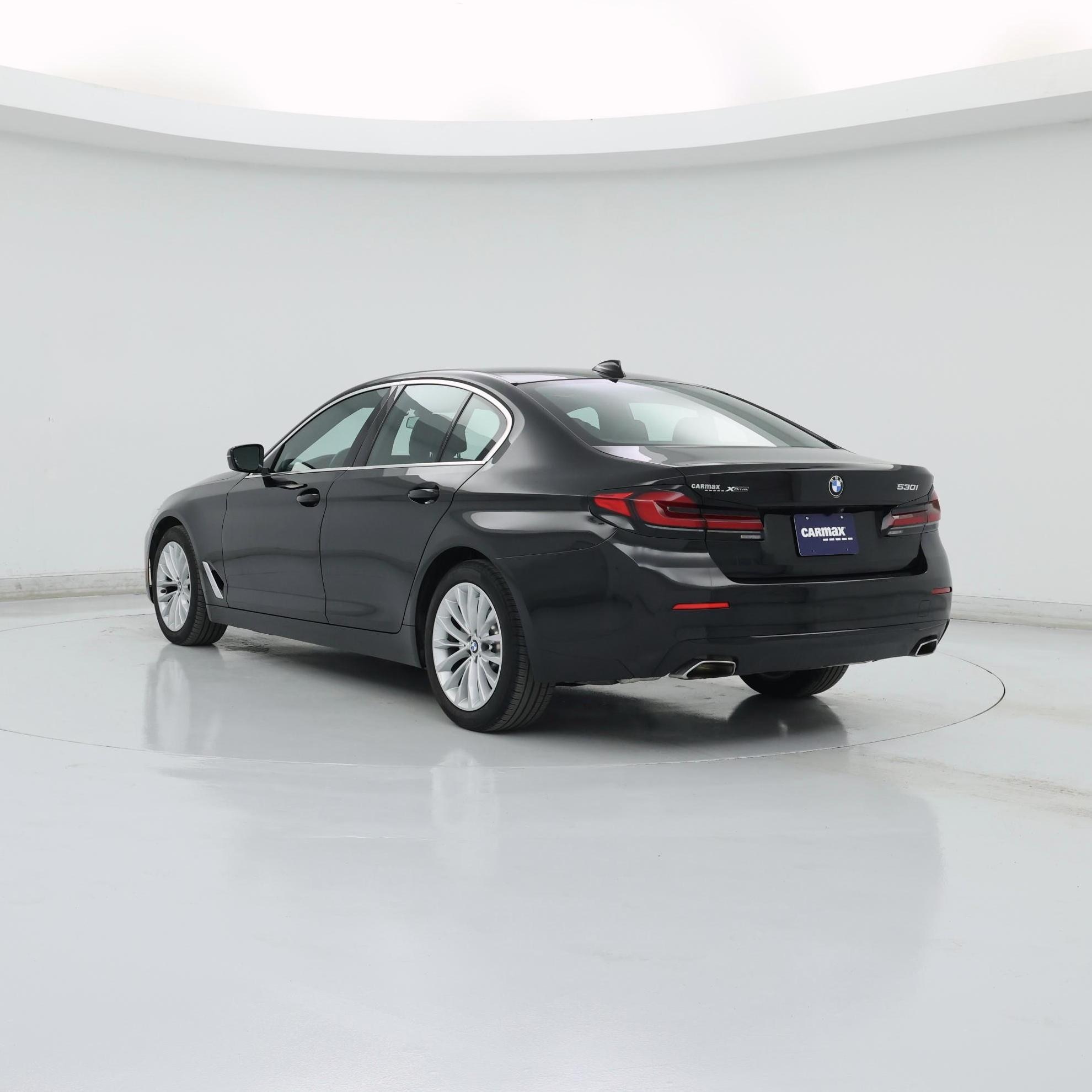 Thumbnail: 2022 BMW 5 Series - 2