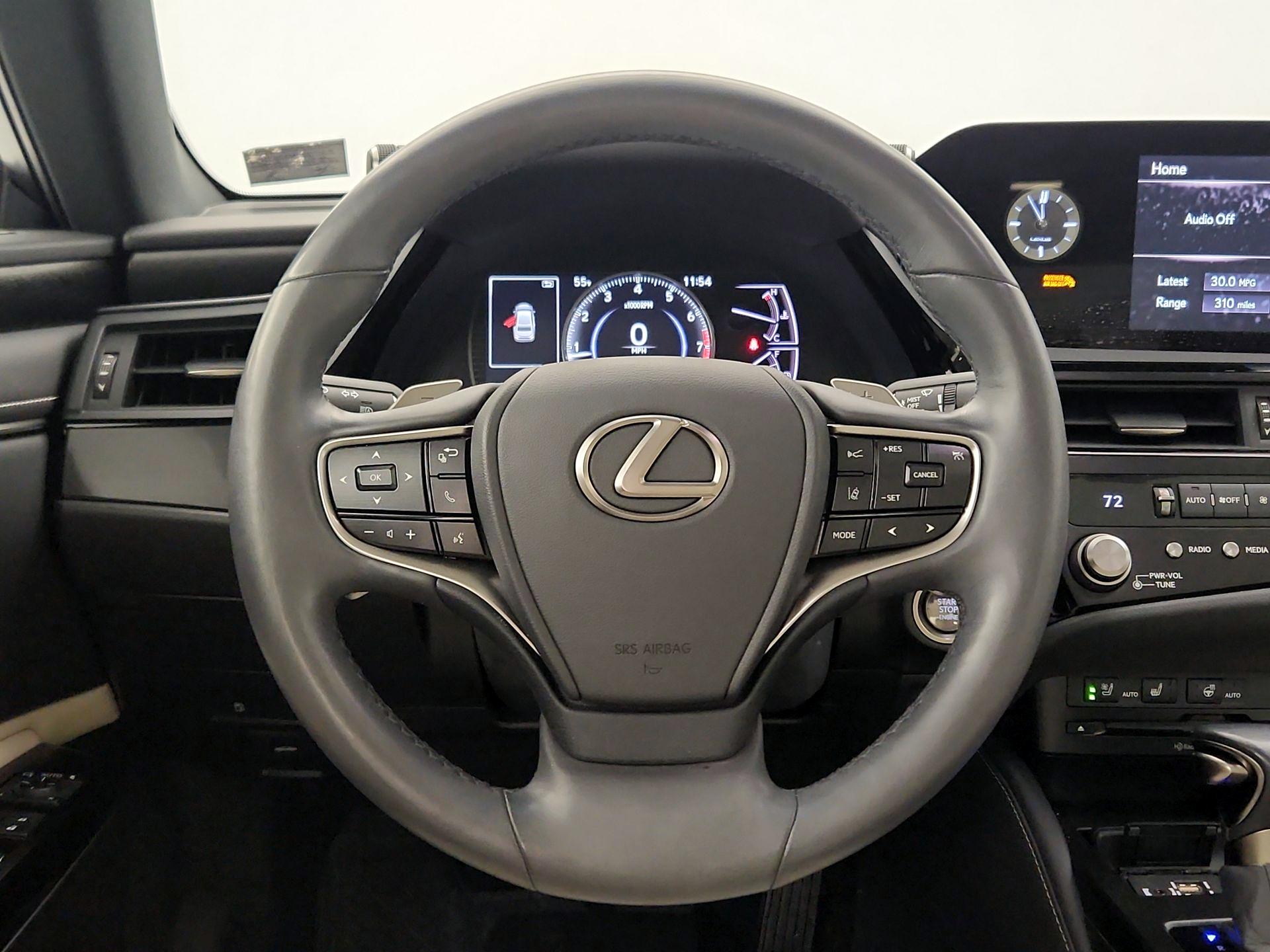 Thumbnail: 2022 Lexus ES - 10