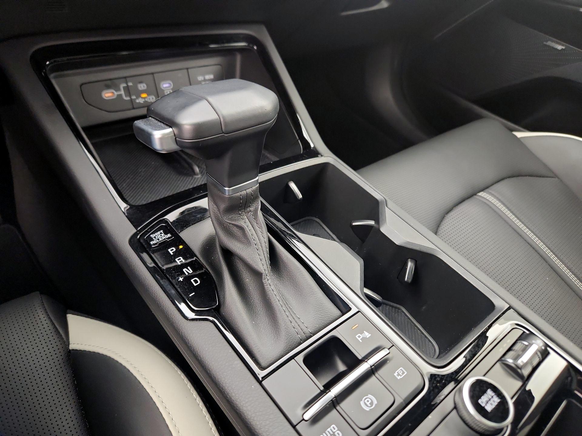 Thumbnail: 2025 Kia K5 - 18