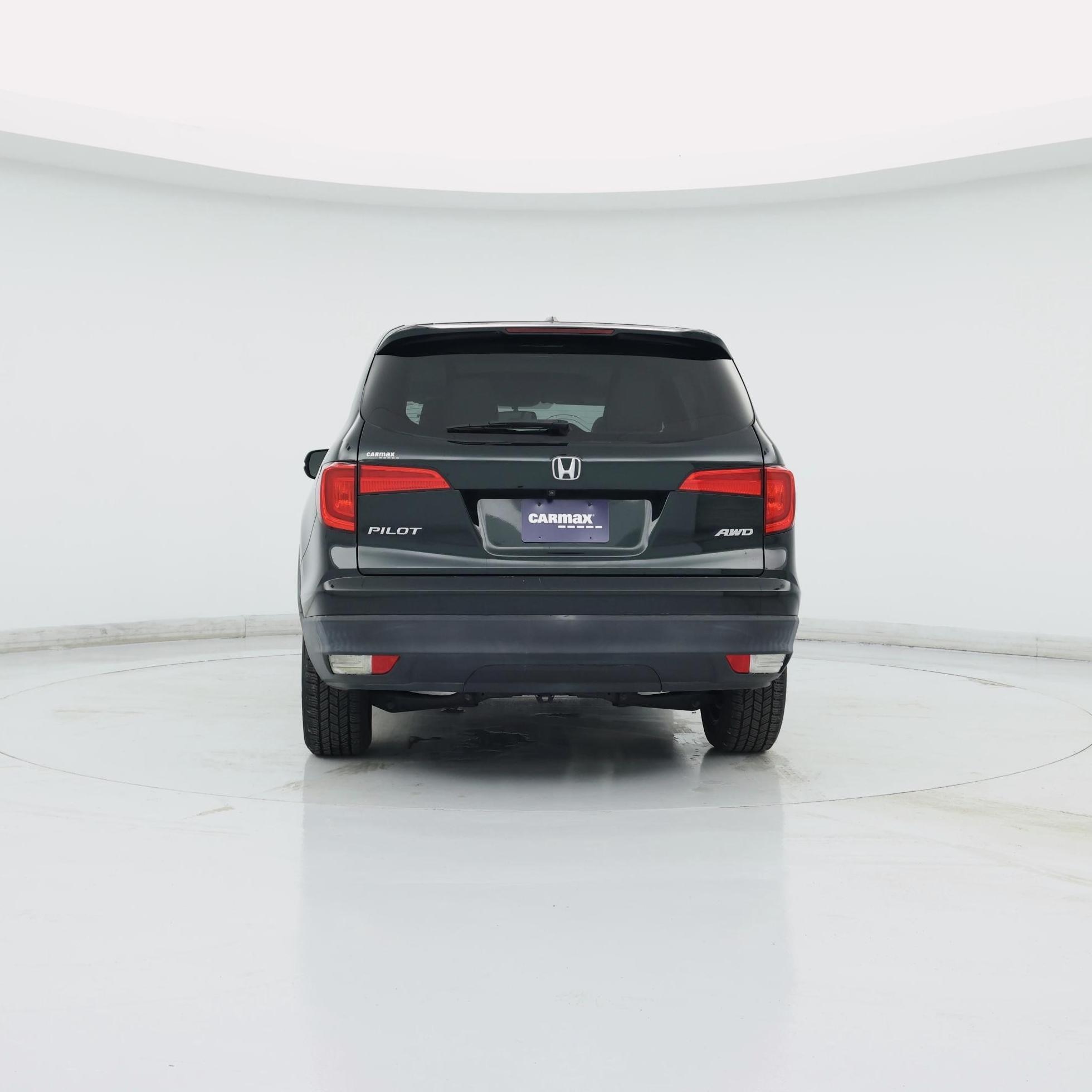 Thumbnail: 2017 Honda Pilot - 6