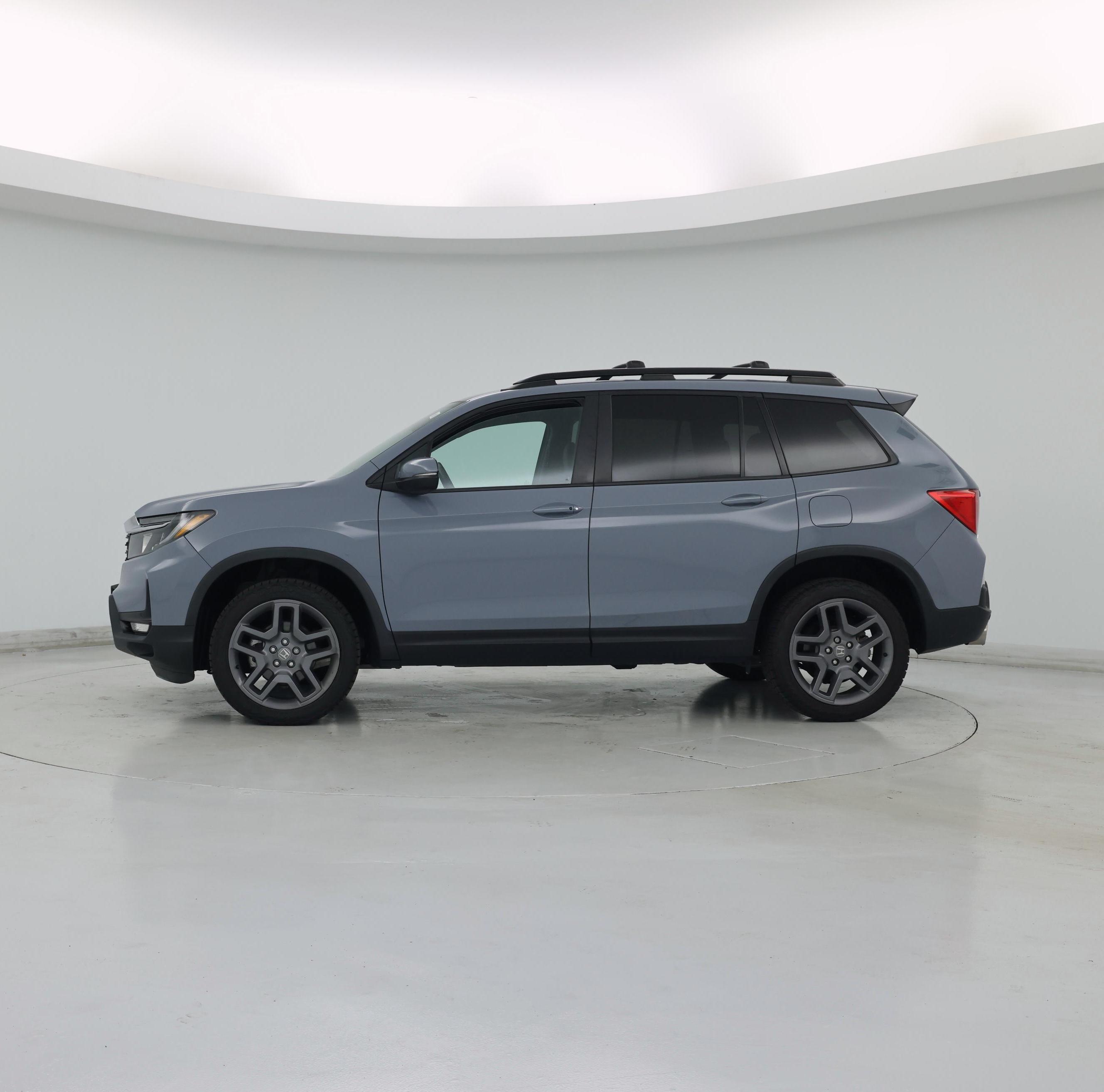 Thumbnail: 2022 Honda Passport - 3