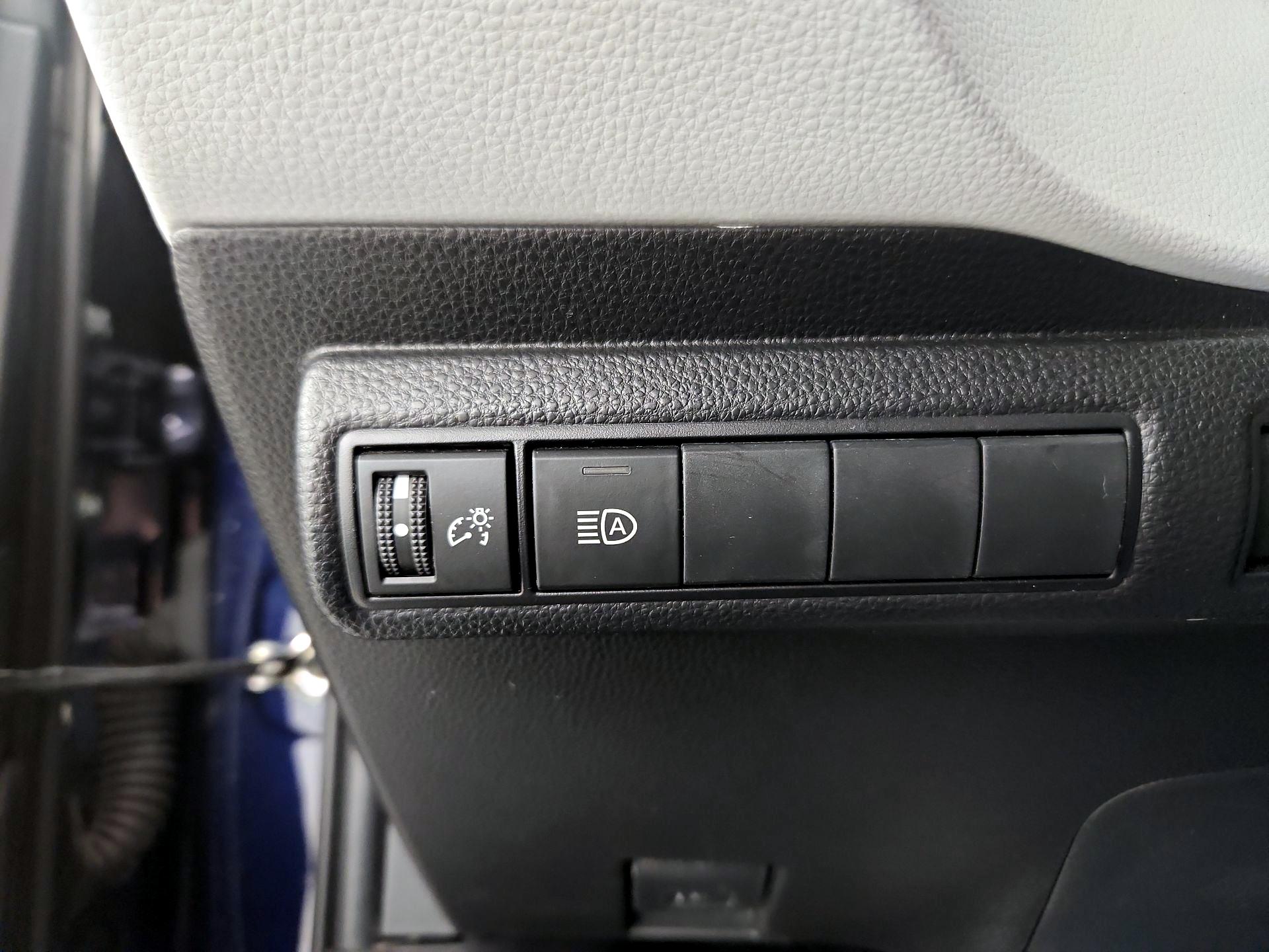 Thumbnail: 2022 Toyota Corolla - 13