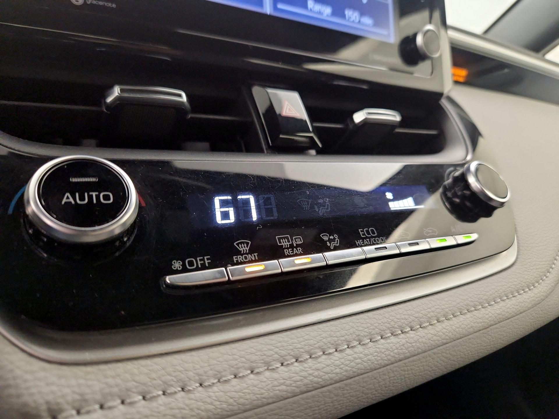 Thumbnail: 2022 Toyota Corolla - 16