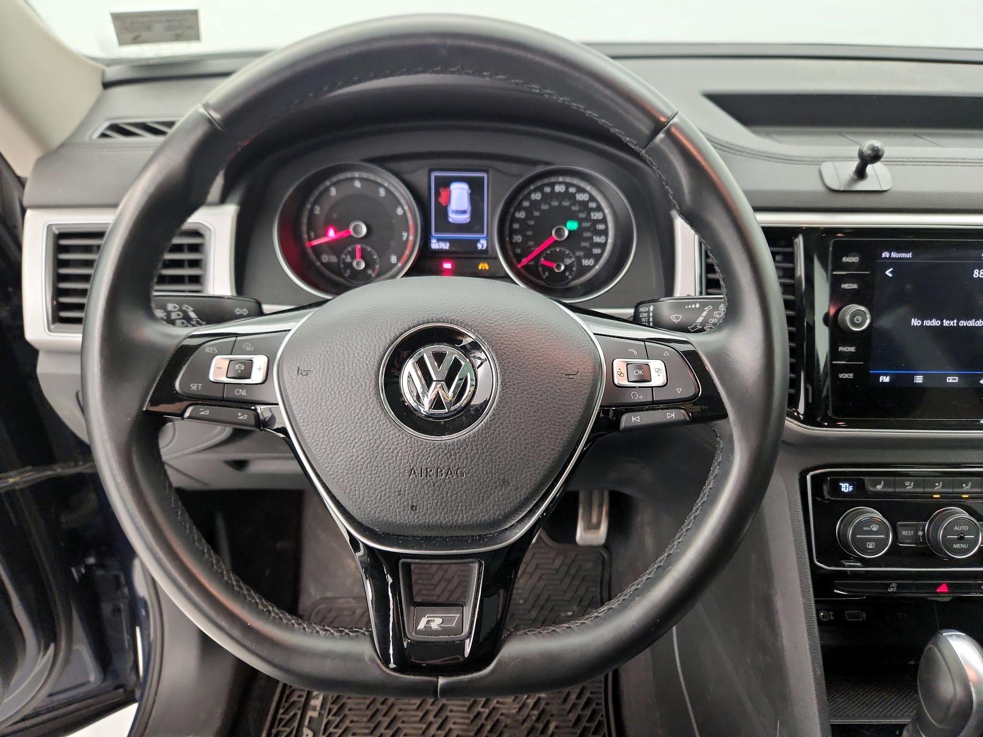 Thumbnail: 2018 Volkswagen Atlas - 10