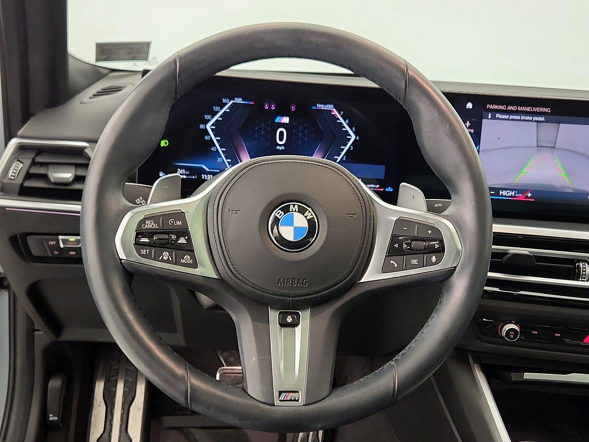 Thumbnail: 2023 BMW 3 Series - 10