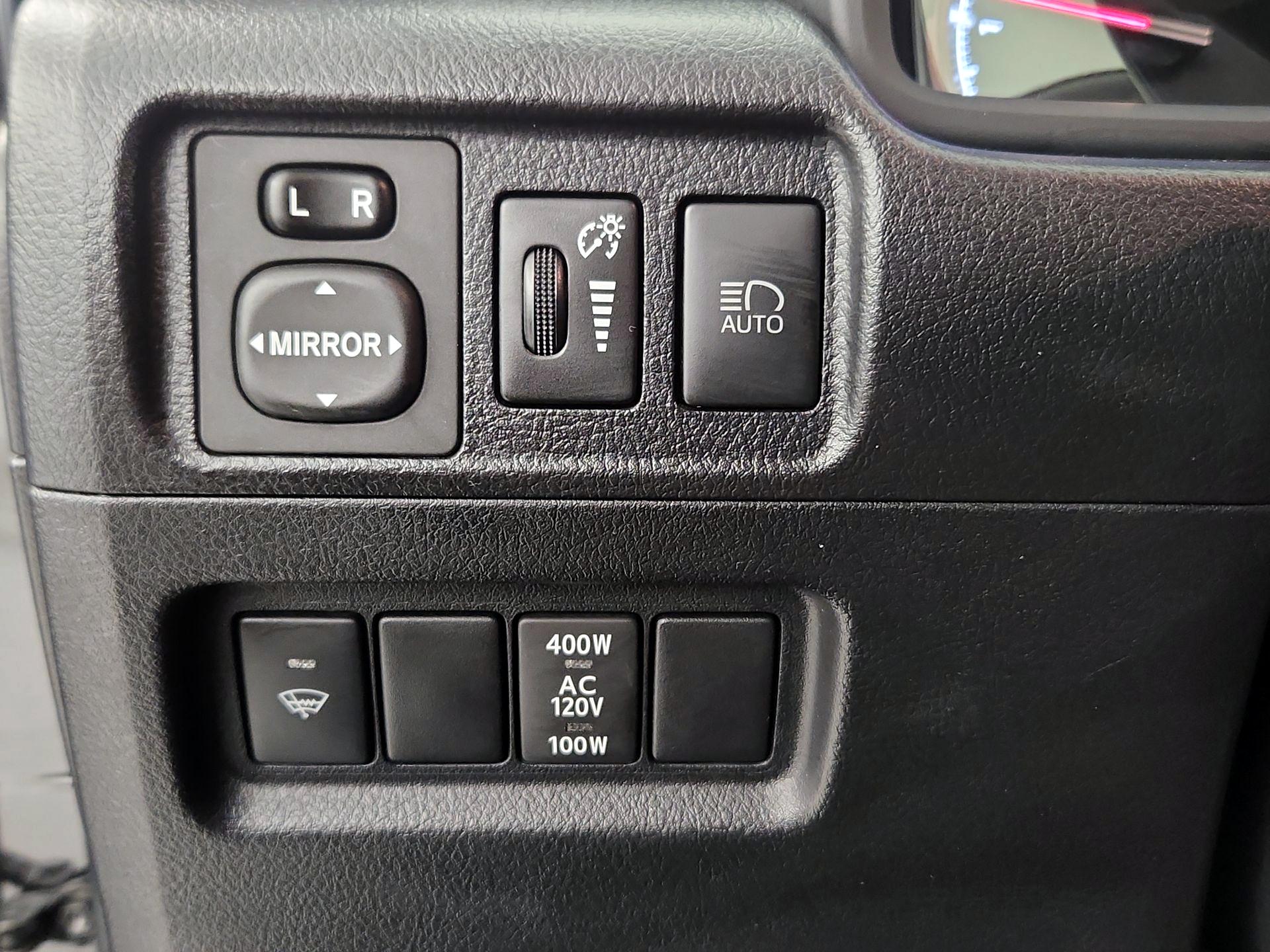 Thumbnail: 2020 Toyota 4Runner - 13