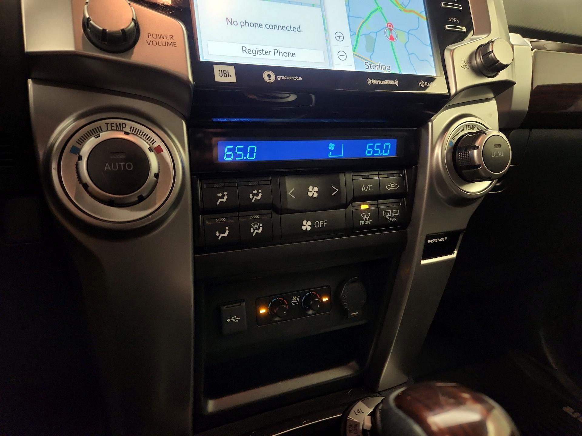 Thumbnail: 2020 Toyota 4Runner - 17