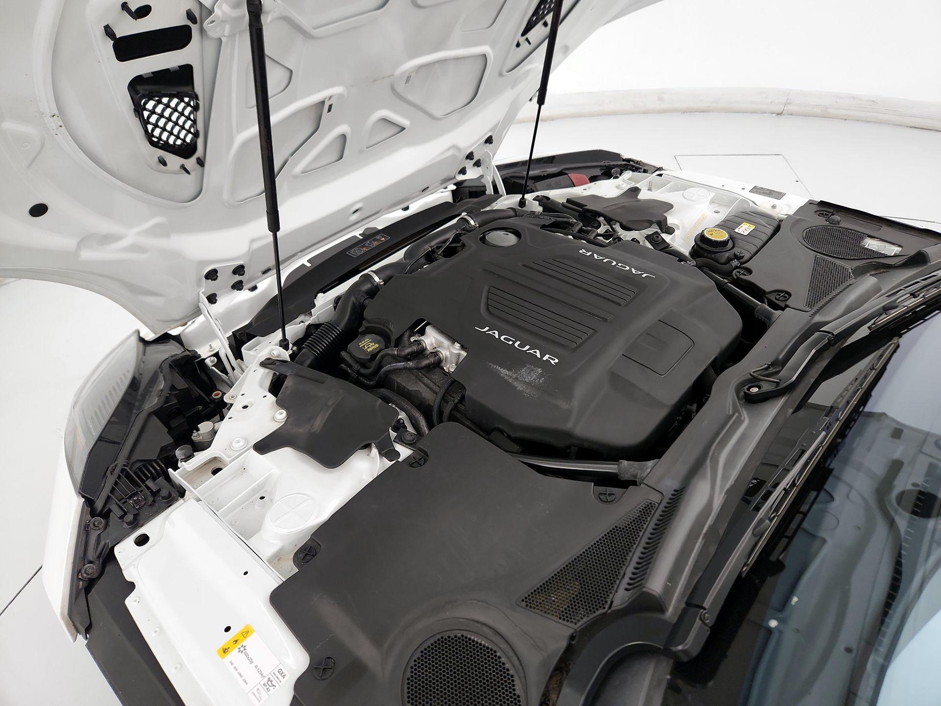 Thumbnail: 2020 Jaguar F-Type - 20