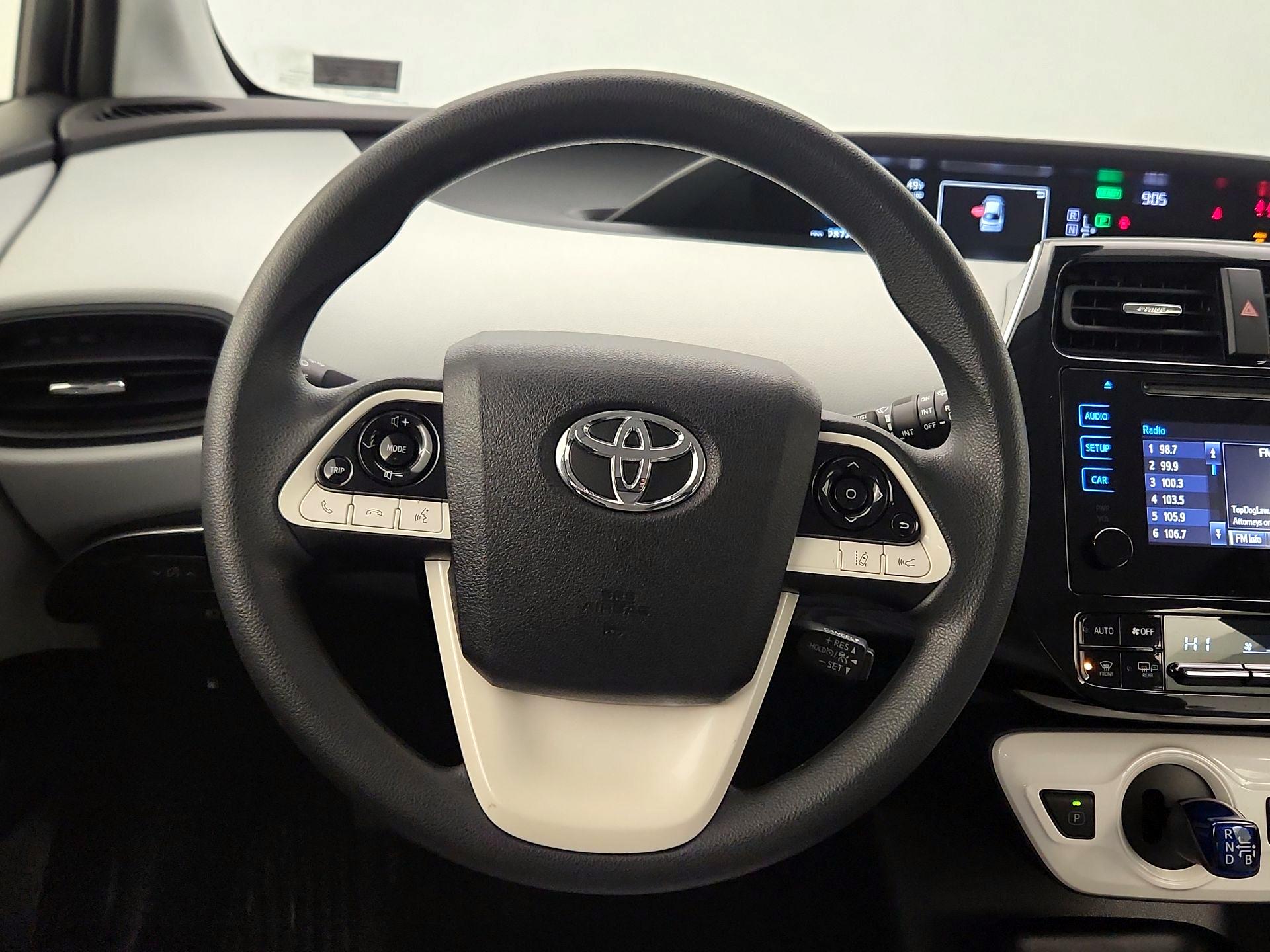 Thumbnail: 2018 Toyota Prius - 10