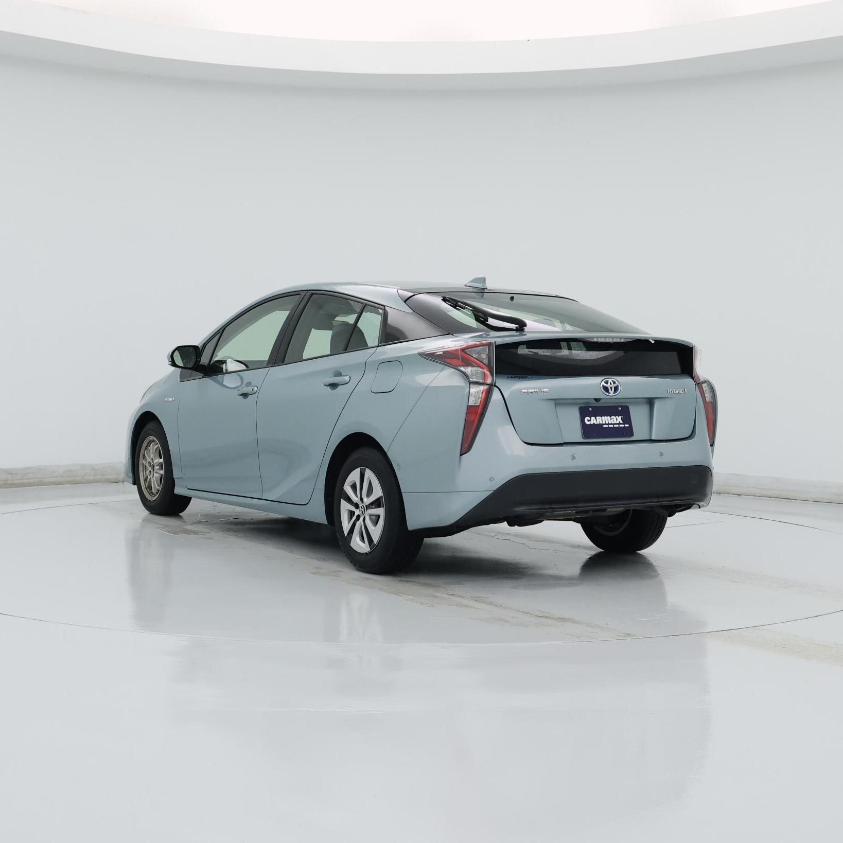 Thumbnail: 2018 Toyota Prius - 2