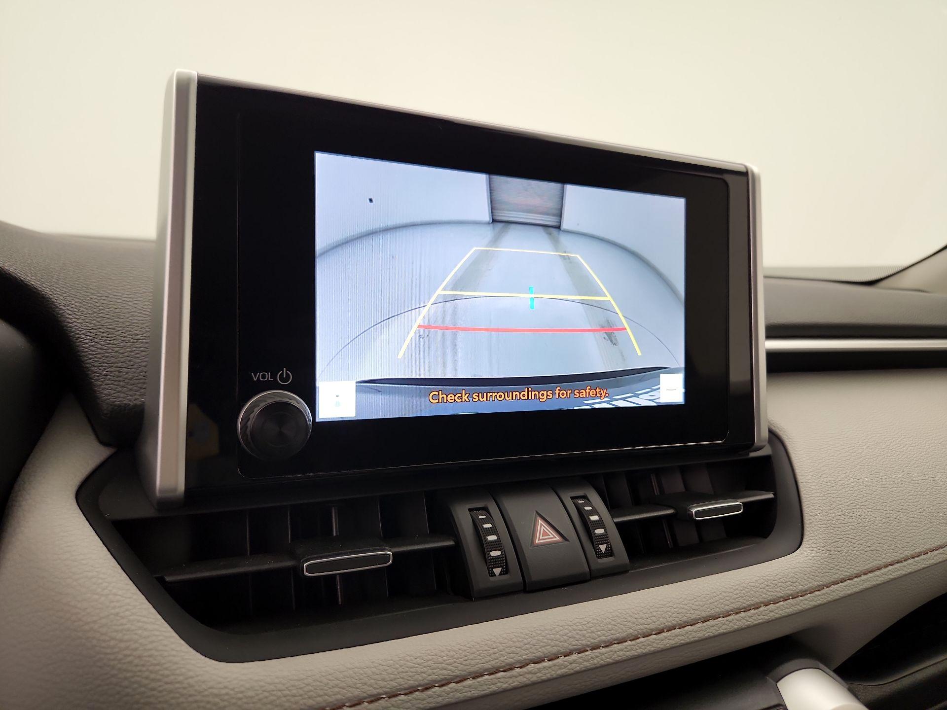 Thumbnail: 2024 Toyota RAV4 - 14