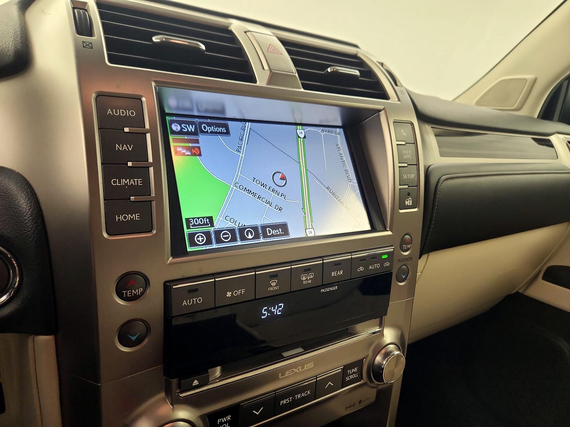 Thumbnail: 2020 Lexus GX - 15