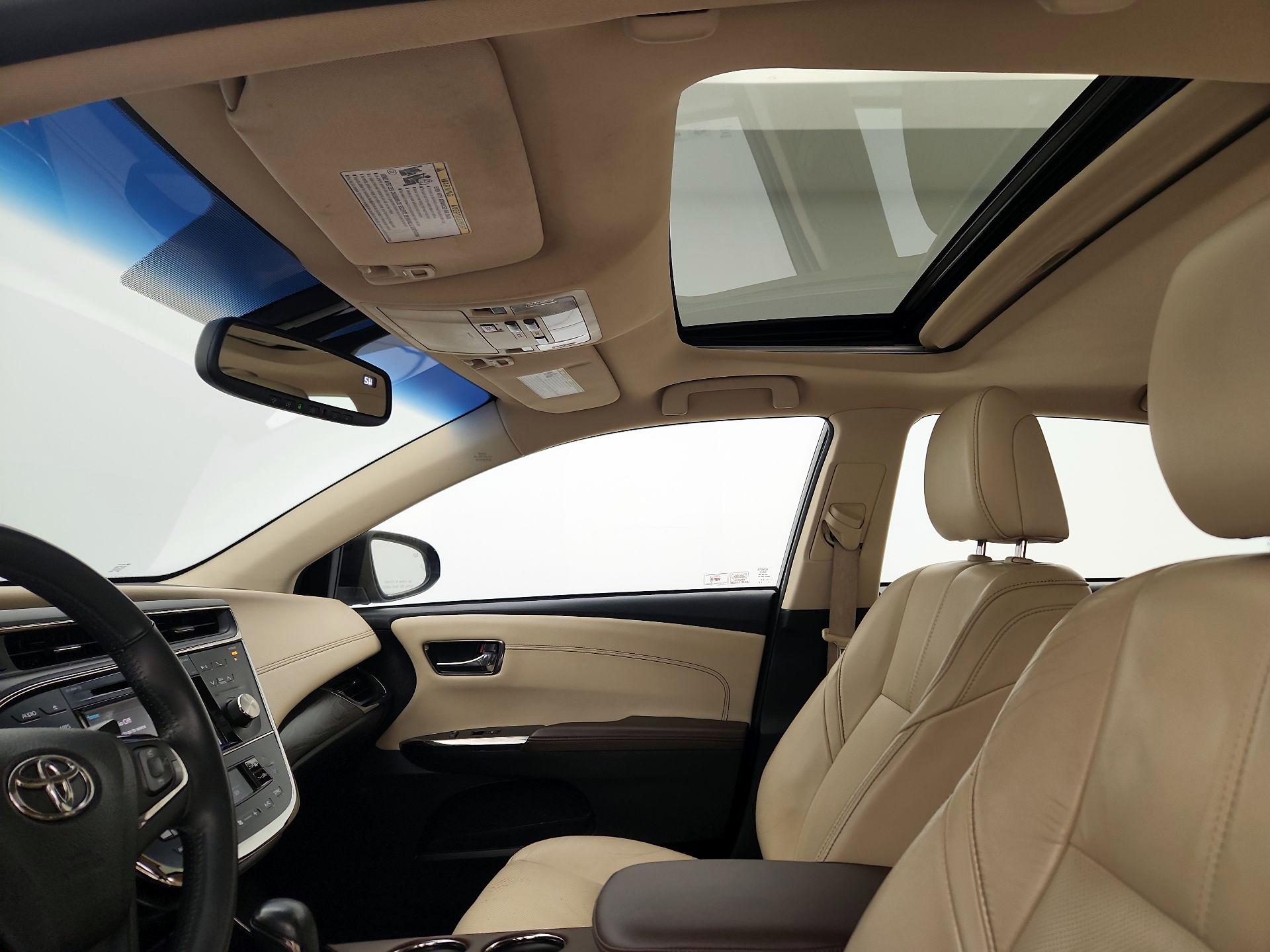 Thumbnail: 2016 Toyota Avalon - 19