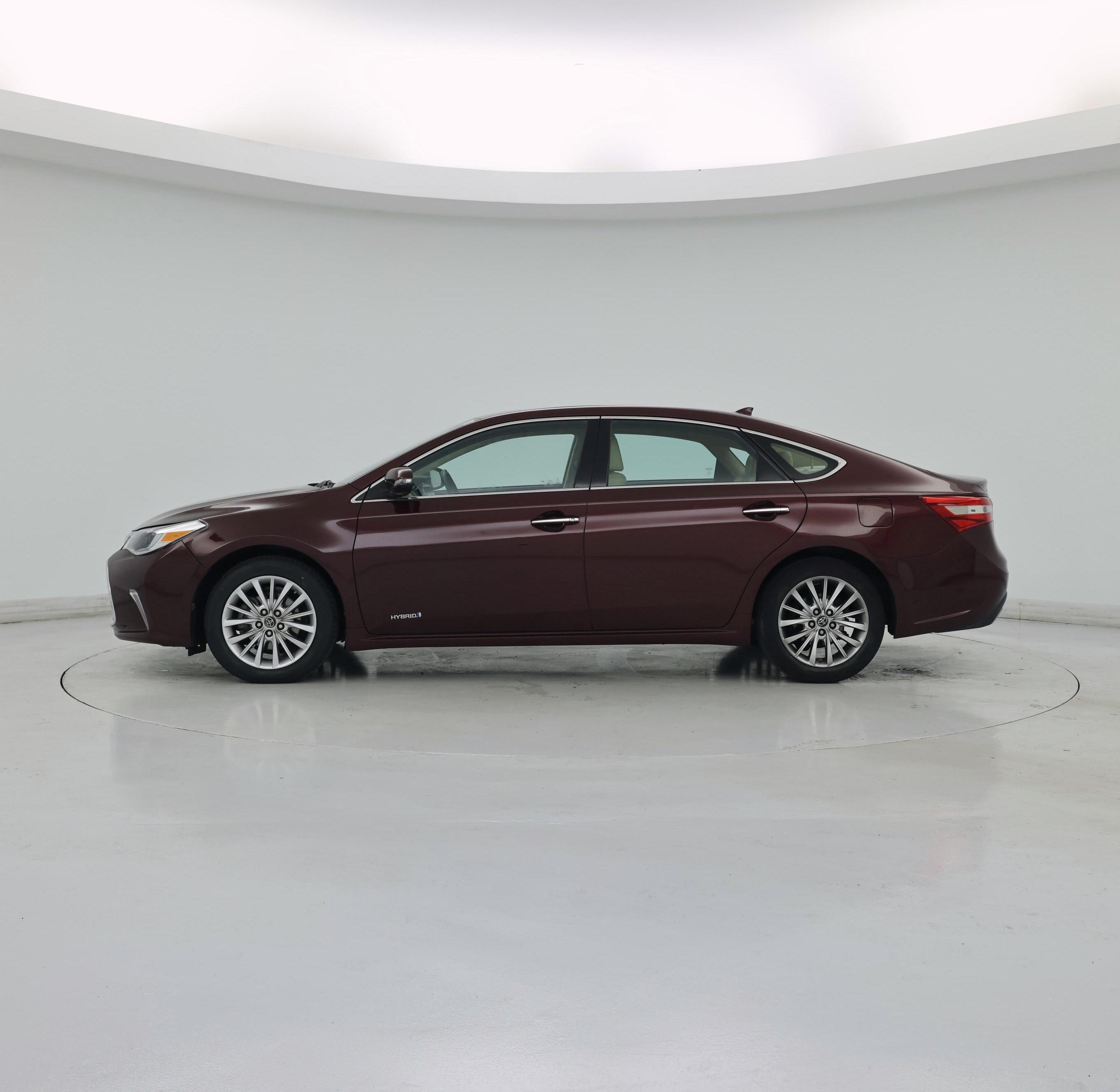 Thumbnail: 2016 Toyota Avalon - 3