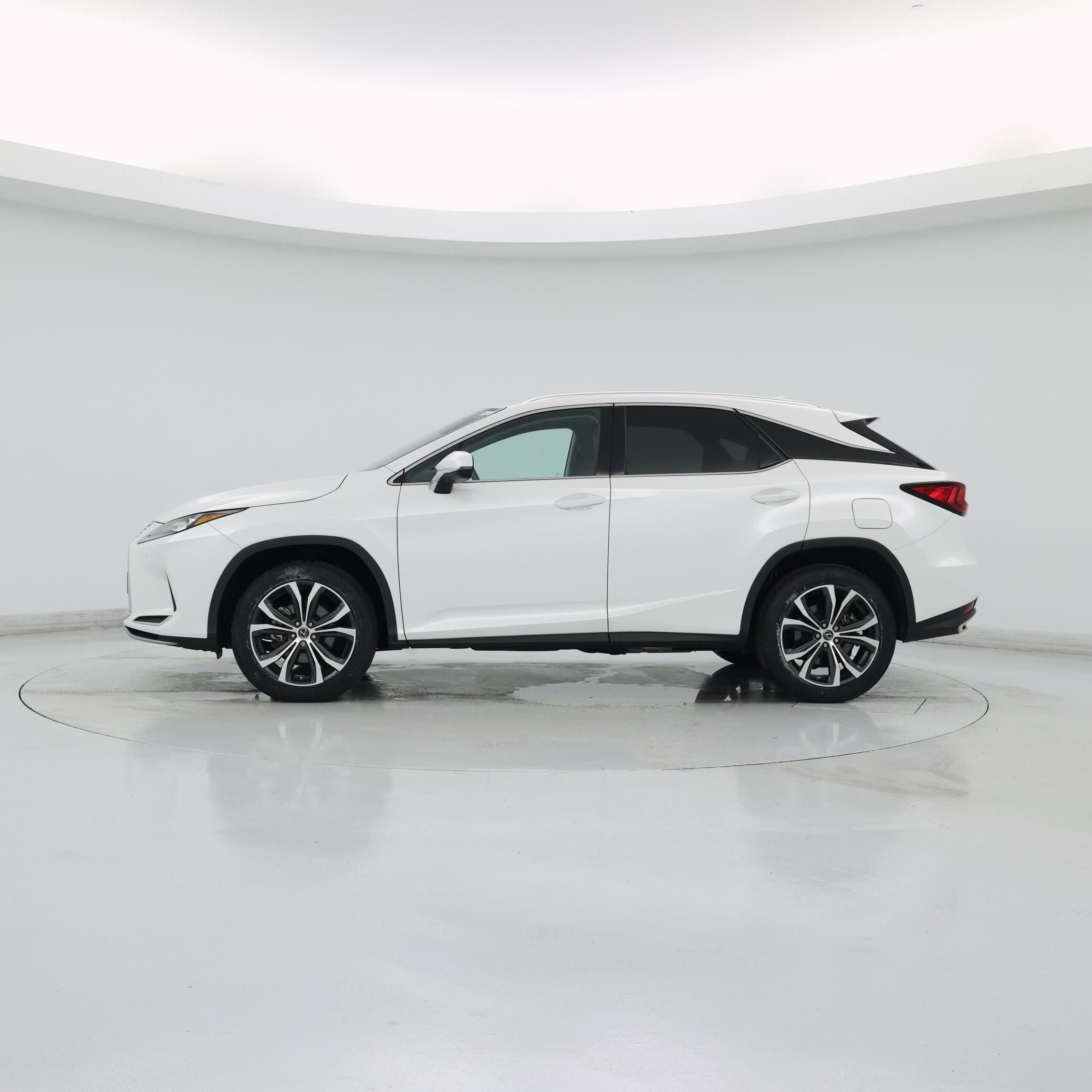 Thumbnail: 2021 Lexus RX - 3