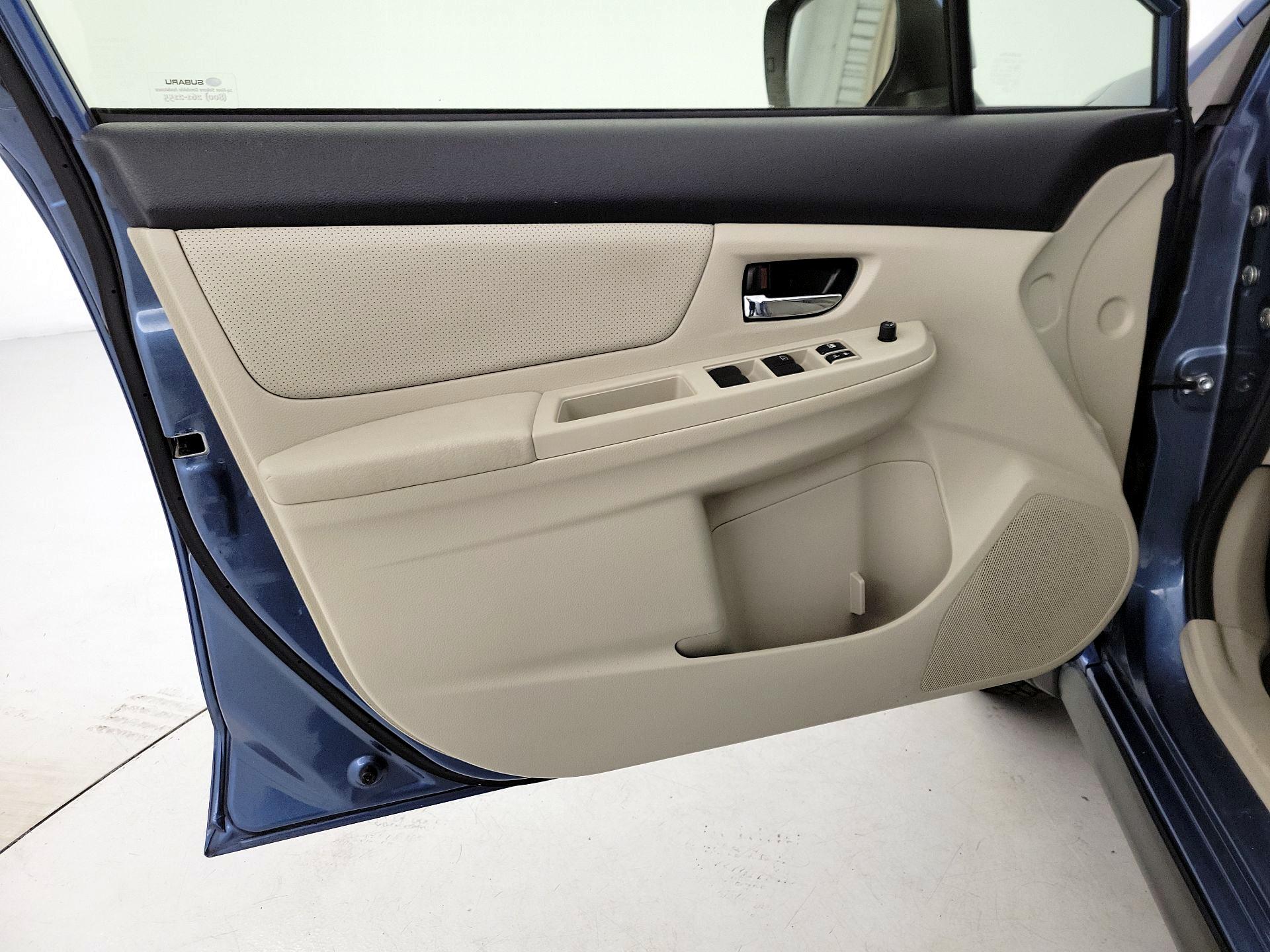 Thumbnail: 2014 Subaru XV Crosstrek - 12