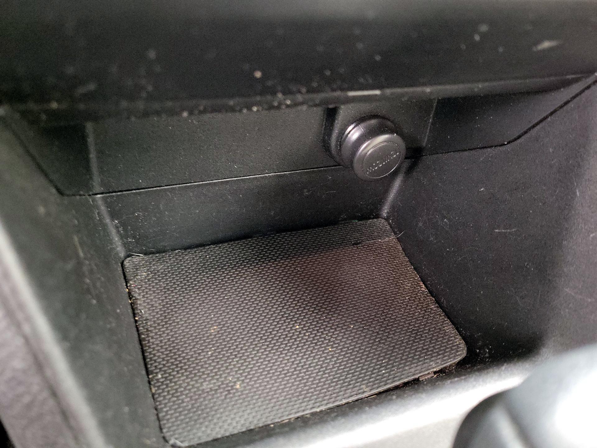 Thumbnail: 2014 Subaru XV Crosstrek - 18