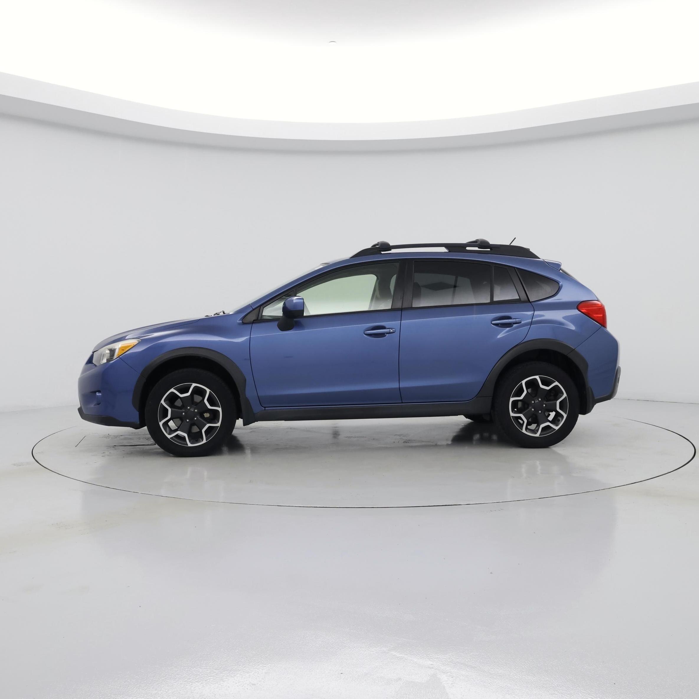 Thumbnail: 2014 Subaru XV Crosstrek - 3