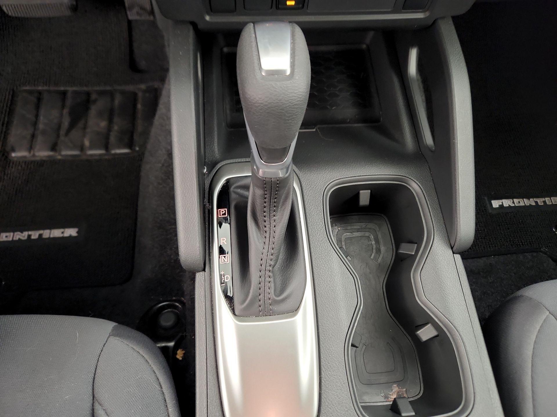 Thumbnail: 2025 Nissan Frontier - 17