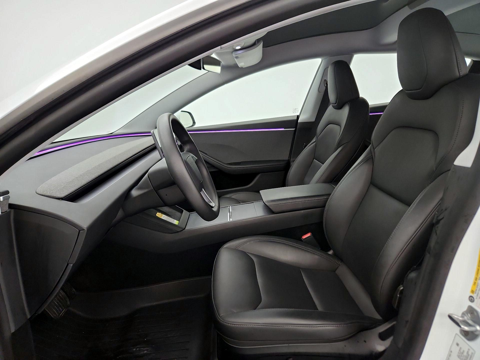 Thumbnail: 2025 Tesla Model 3 - 11