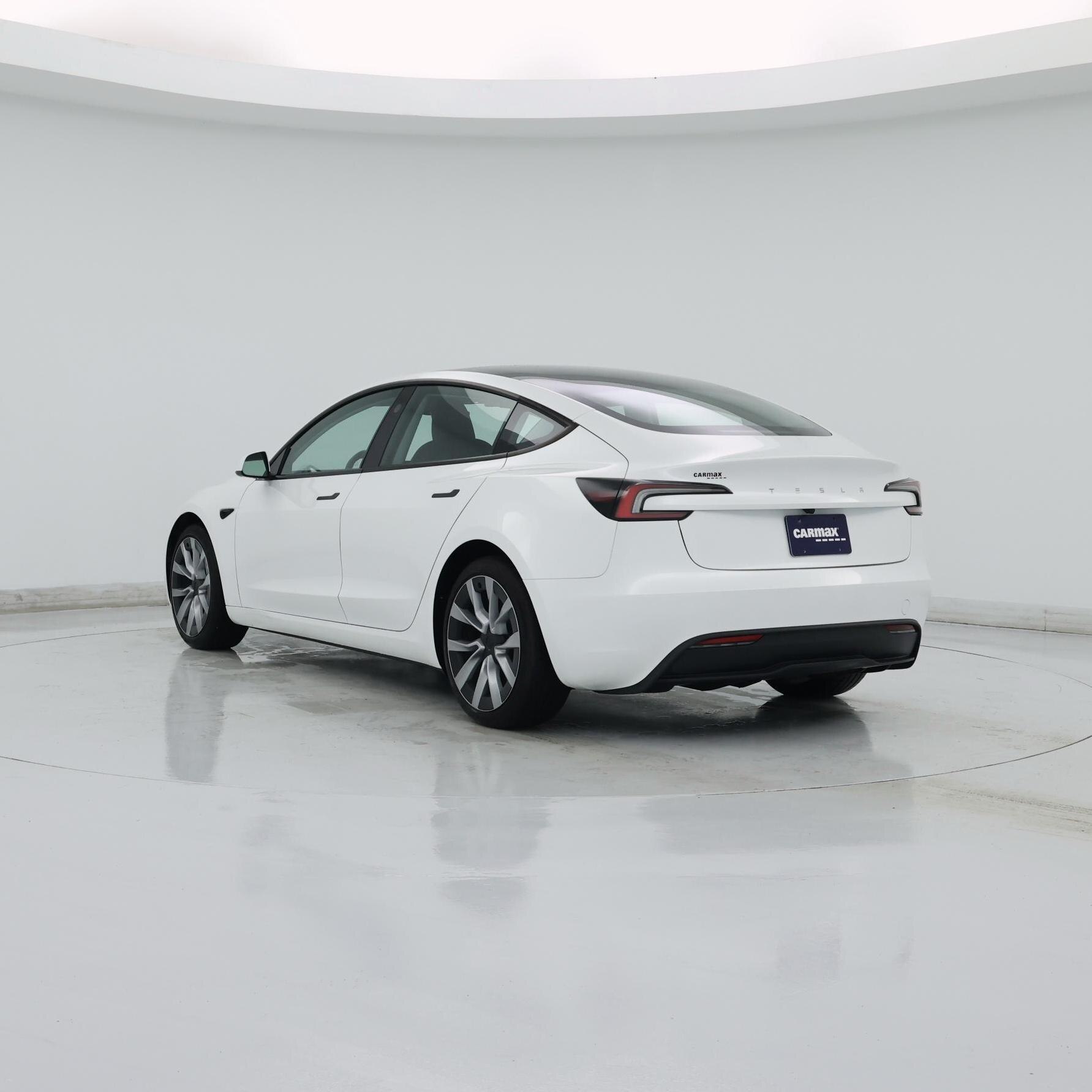 Thumbnail: 2025 Tesla Model 3 - 2