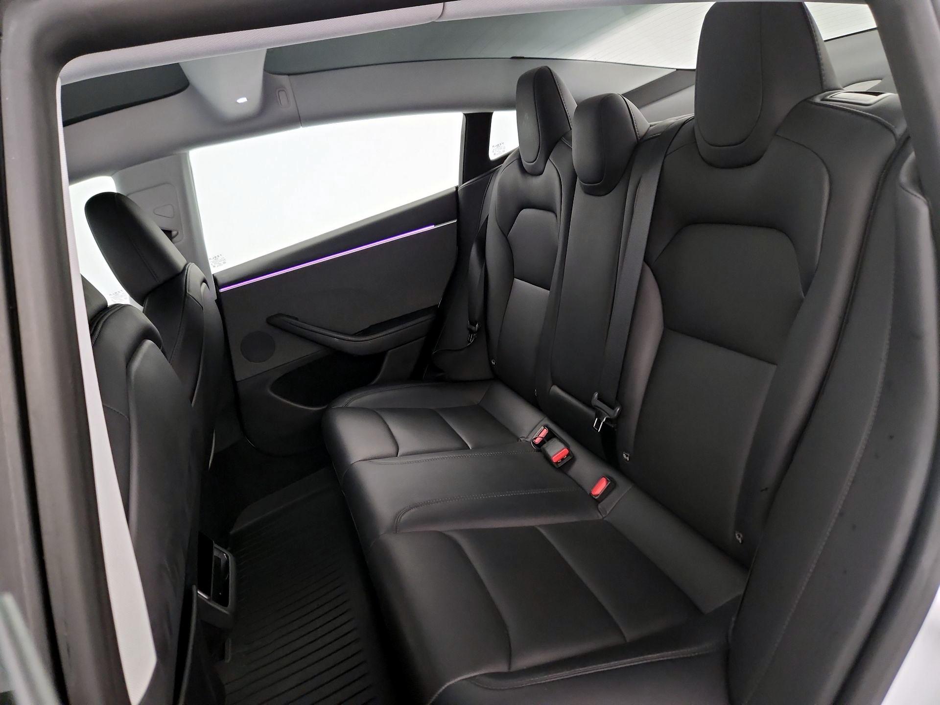 Thumbnail: 2025 Tesla Model 3 - 20